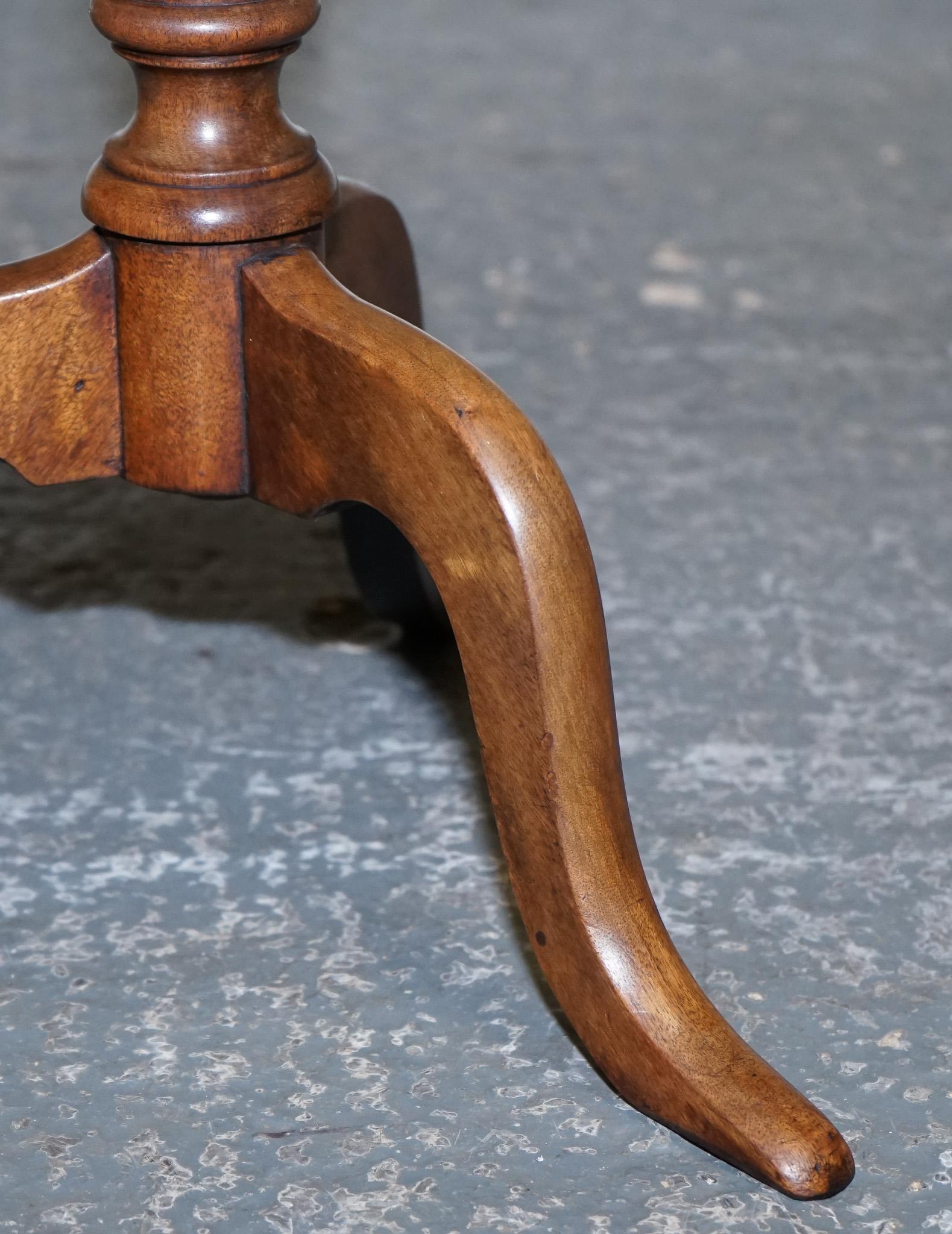 20th Century ANTIQUE WALNUT PIE CRUST WINE LAMP END SIDE OCCASIONAL TABLE WITH LOTS OF PATiNA For Sale