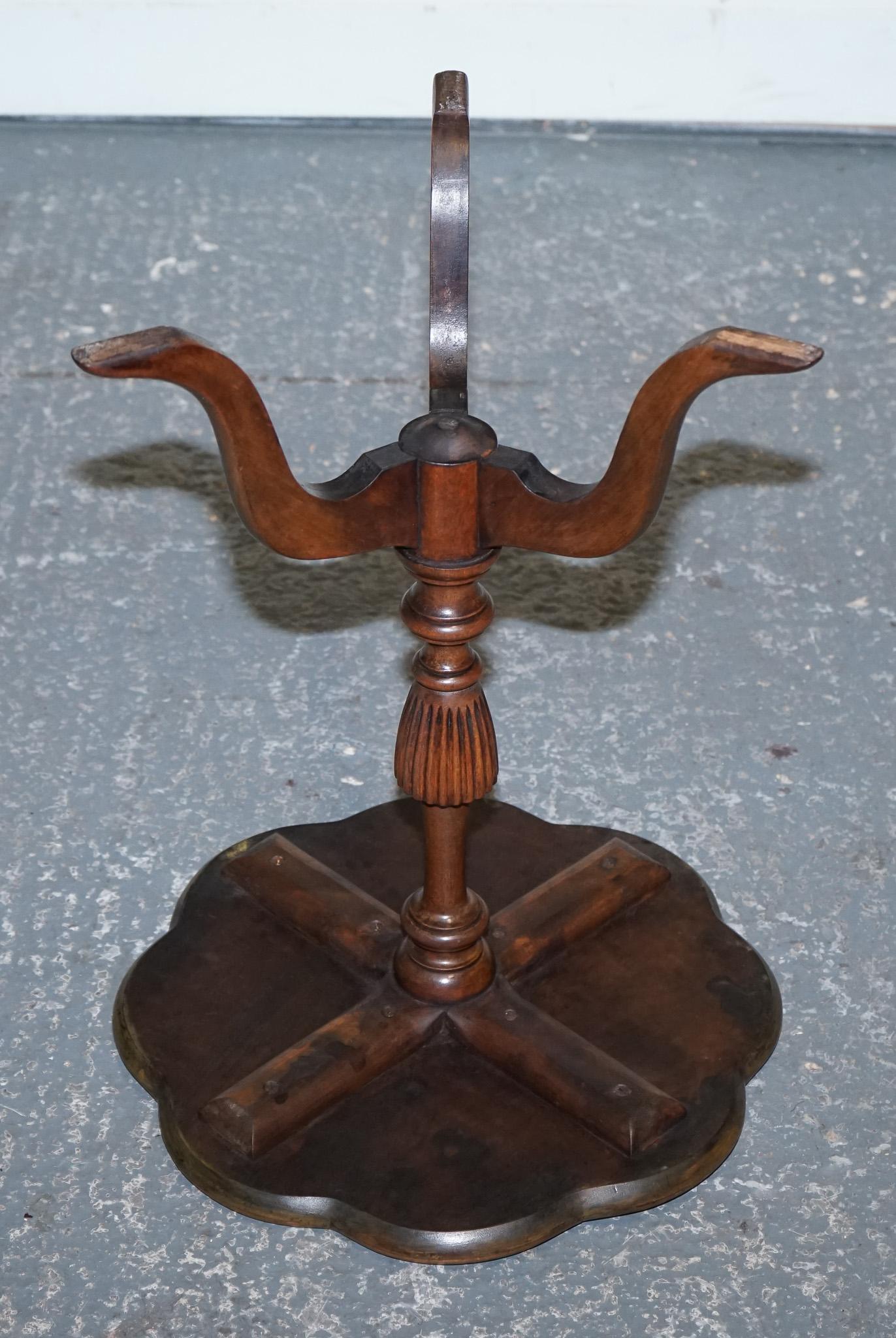 ANTIQUE WALNUT PIE CRUST WINE LAMP END SIDE OCCASIONAL TABLE WITH LOTS OF PATiNA For Sale 1