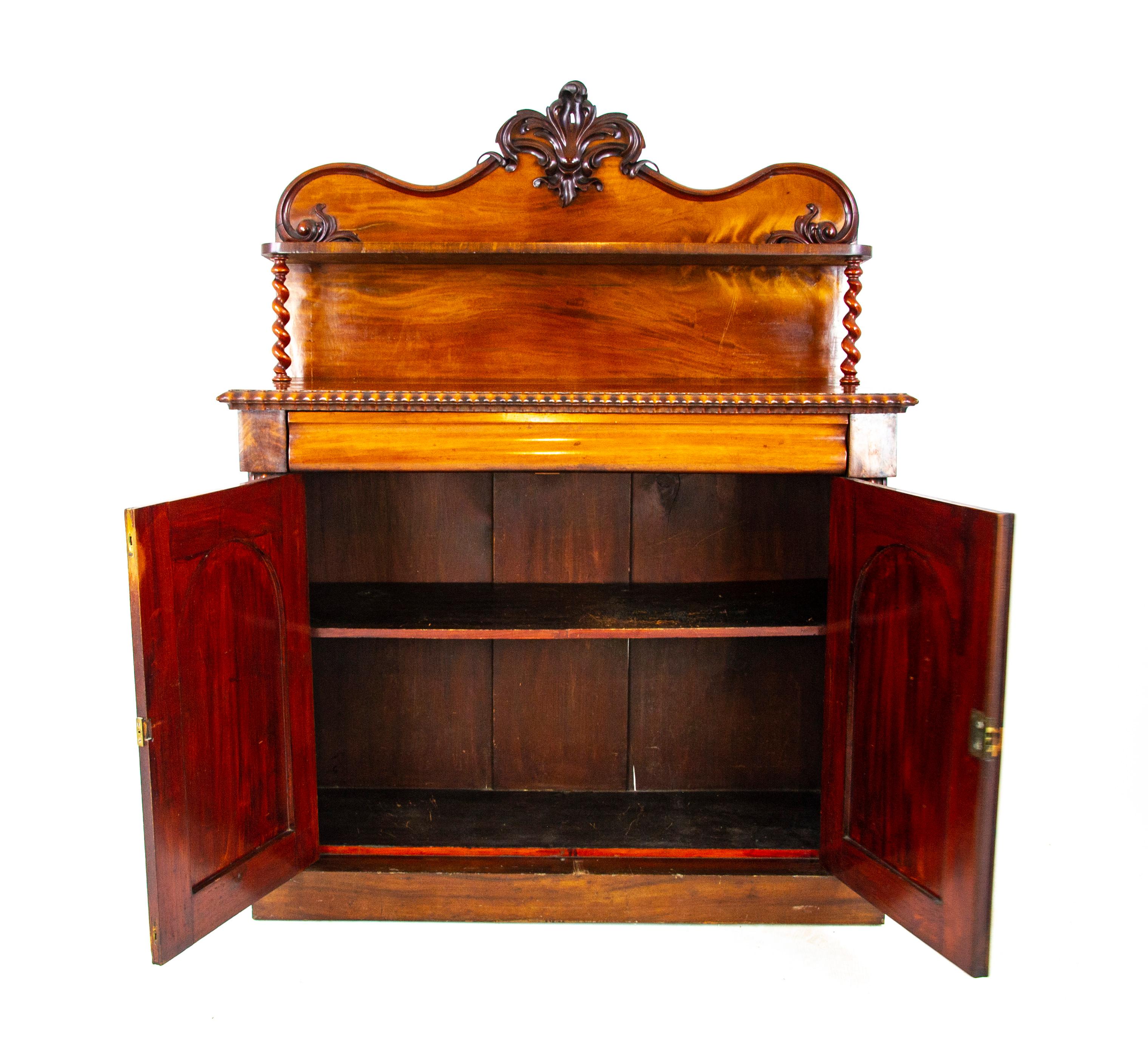 Antique walnut sideboard, Victorian barley twist buffet, antique chiffonier, antique furniture, Scotland 1870, B1337

Scotland 1870
Solid walnut and veneers
Original finish
Shaped carved back
Single shelf below supported by a pair of barley