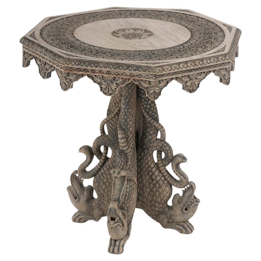 1900s Baroque Walnut Side Table: Antique Craftsmanship for Elegant Living Spaces For Sale