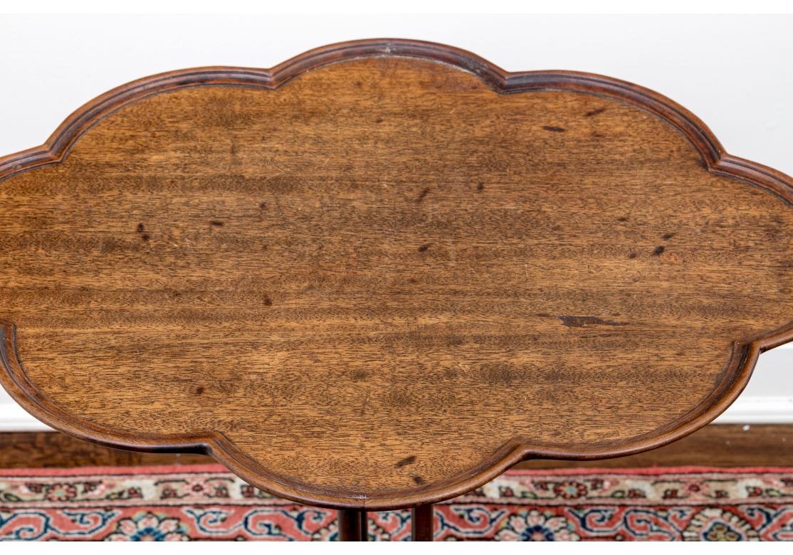 Antique Walnut Tilt Top Pie Crust Table For Sale 6