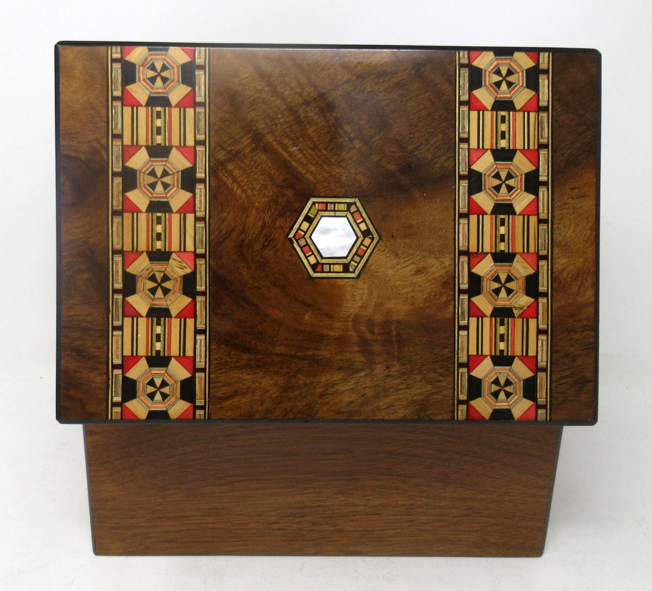 Antique Walnut Tunbridgeware Tunbridge Marquetry Jewellery Casket Table Box 19ct In Good Condition In Dublin, Ireland