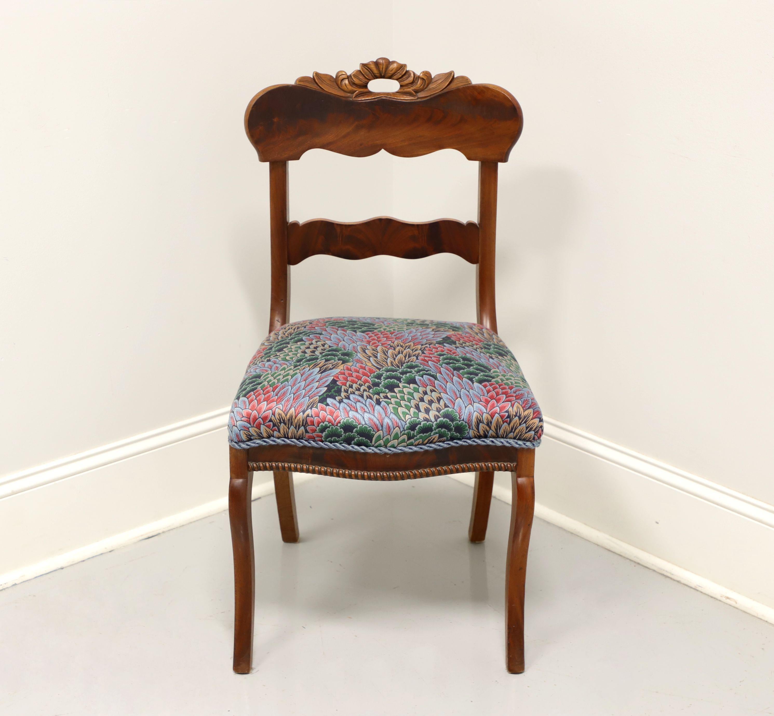 Antique Late 19th Century Walnut Victorian Side Chair For Sale 5