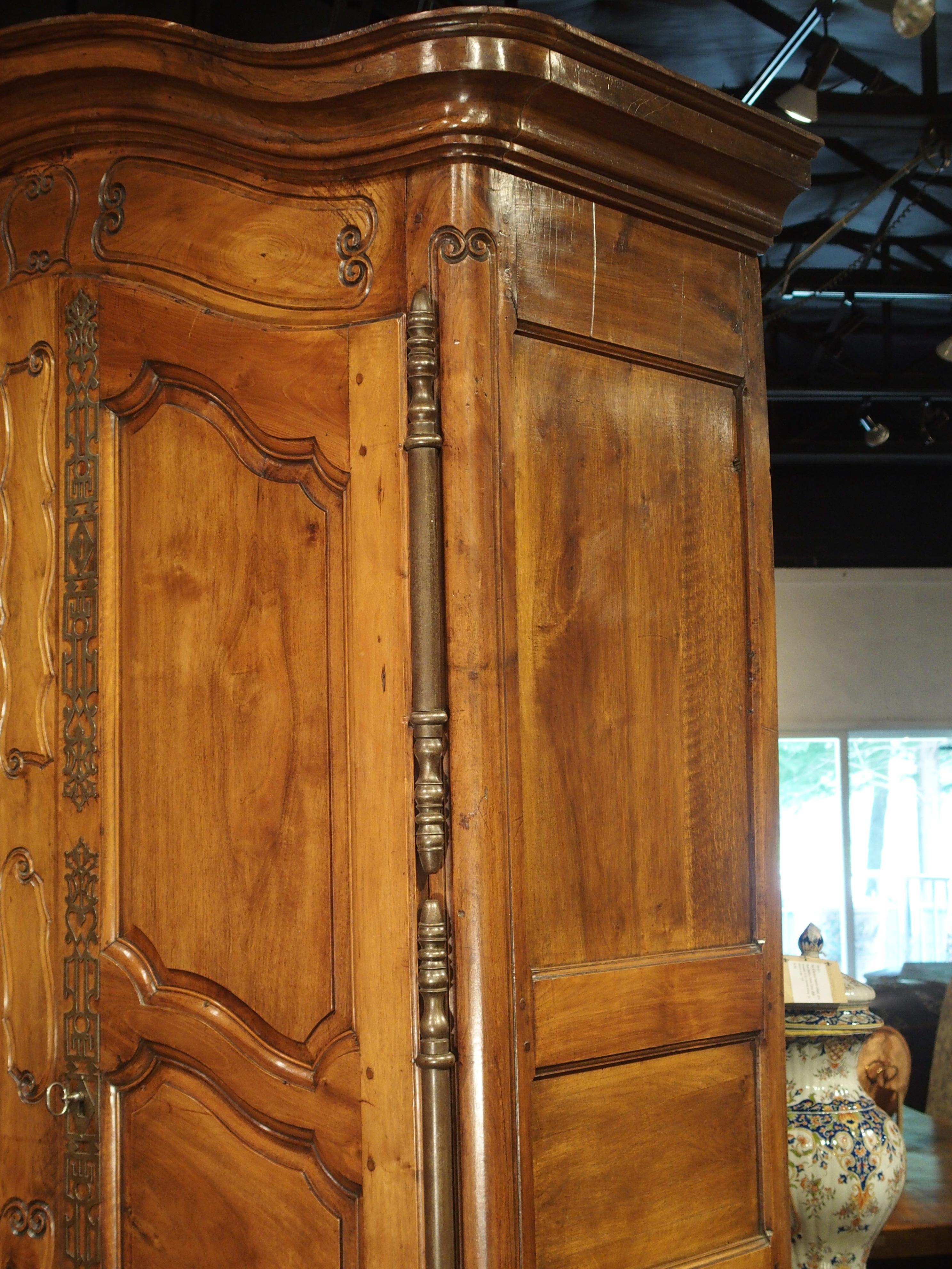 French Antique Walnut Wood Armoire from Fourques, France, Circa 1820 For Sale