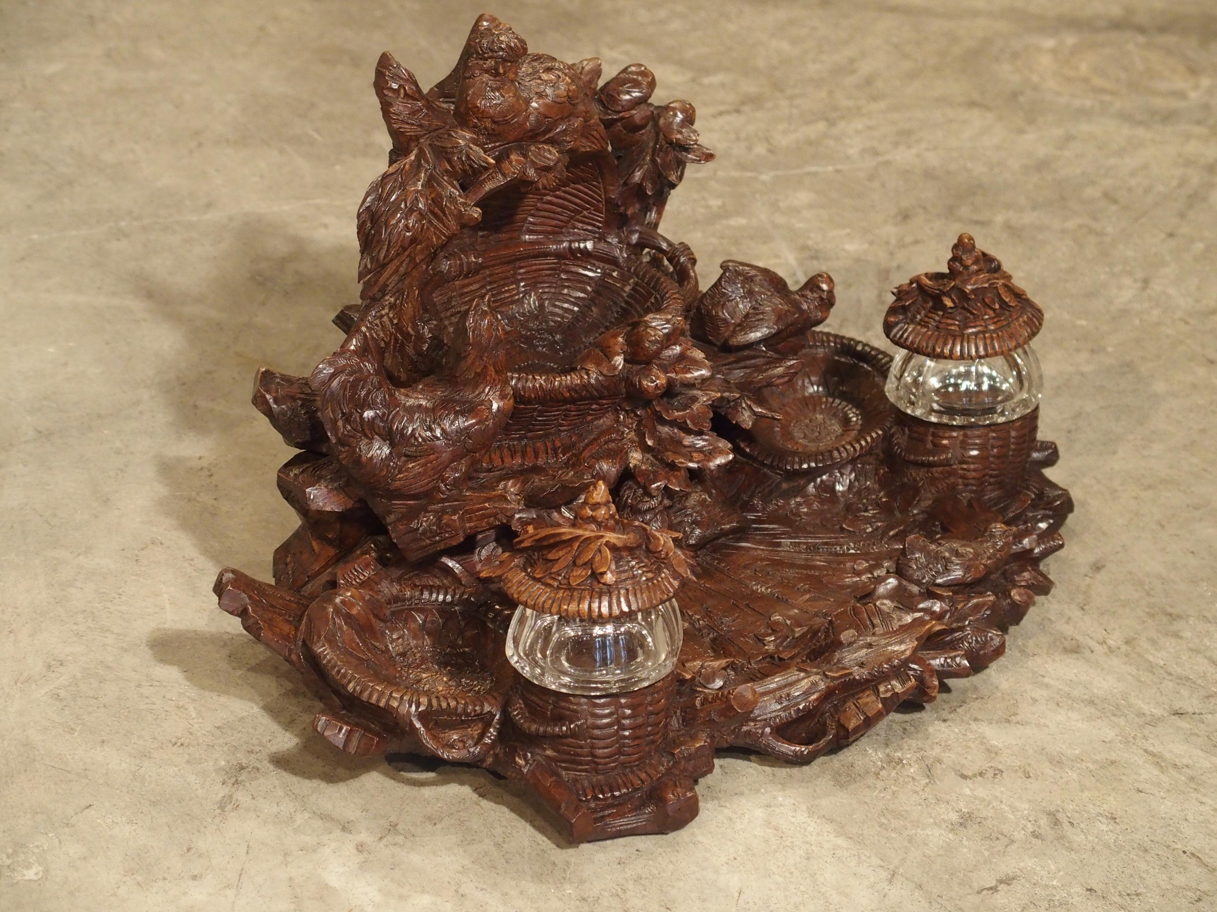 Antique Walnut Wood Black Forest Inkwell, circa 1900 In Excellent Condition In Dallas, TX