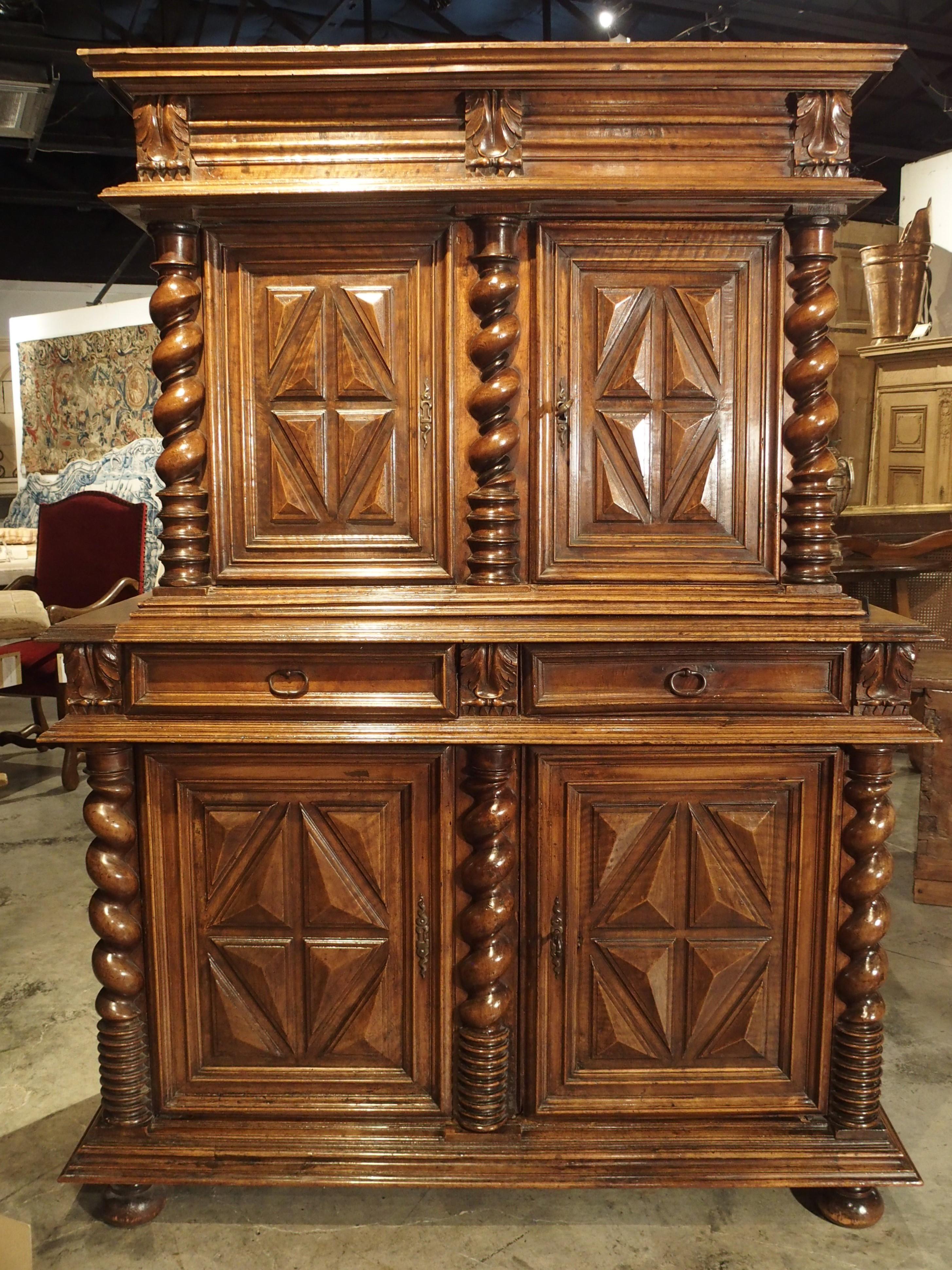 Antique Walnut Wood Buffet Deux Corps from Southwestern France, circa 1690 1