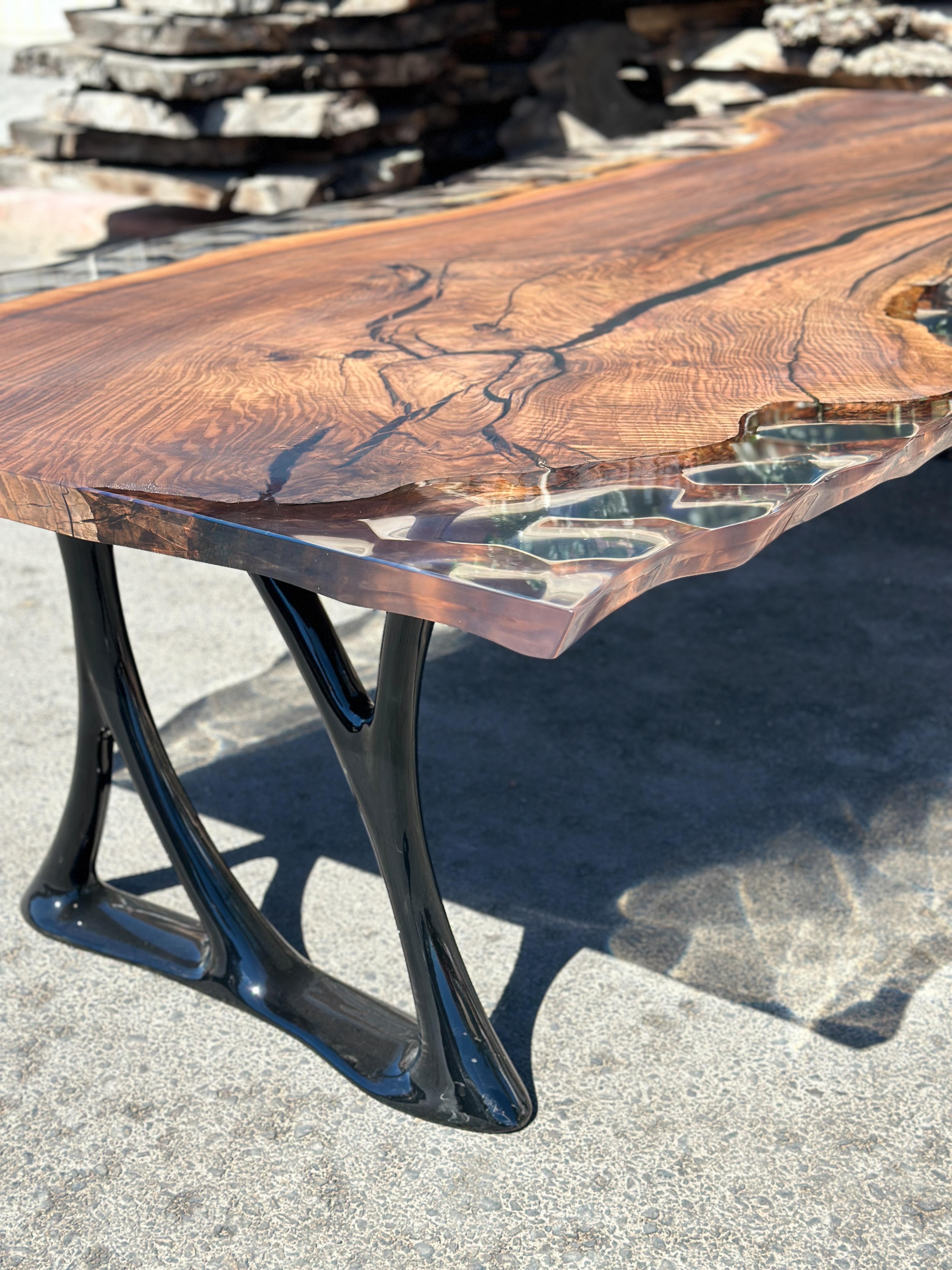 Mesa Epoxi Nogal - Mesa de Comedor y Cocina de Lujo de Madera Maciza Siglo XXI y contemporáneo en venta