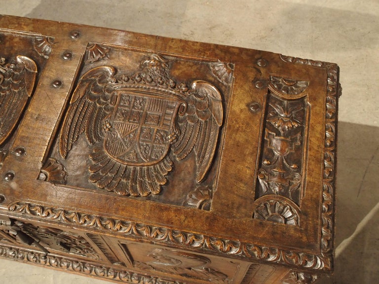 Antique Walnut Wood Renaissance Style Armorial Trunk from Spain In Good Condition For Sale In Dallas, TX