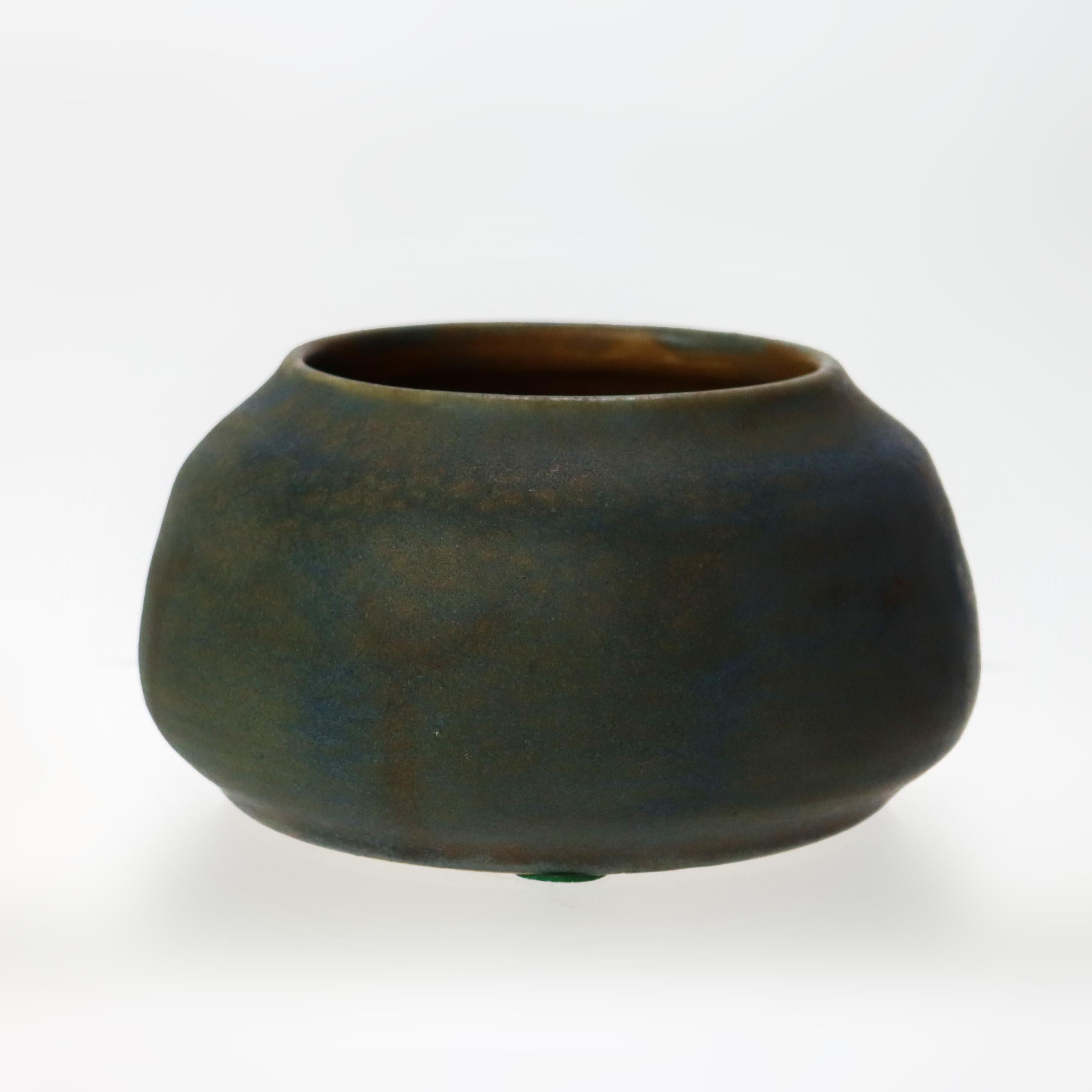 Antique Walrath Pottery Vase With Tree Pattern Signed C1920 In Good Condition For Sale In Big Flats, NY