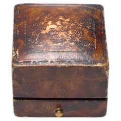 Caja de anillos antigua de Walter Davies & Sons, comerciantes de diamantes, Londres