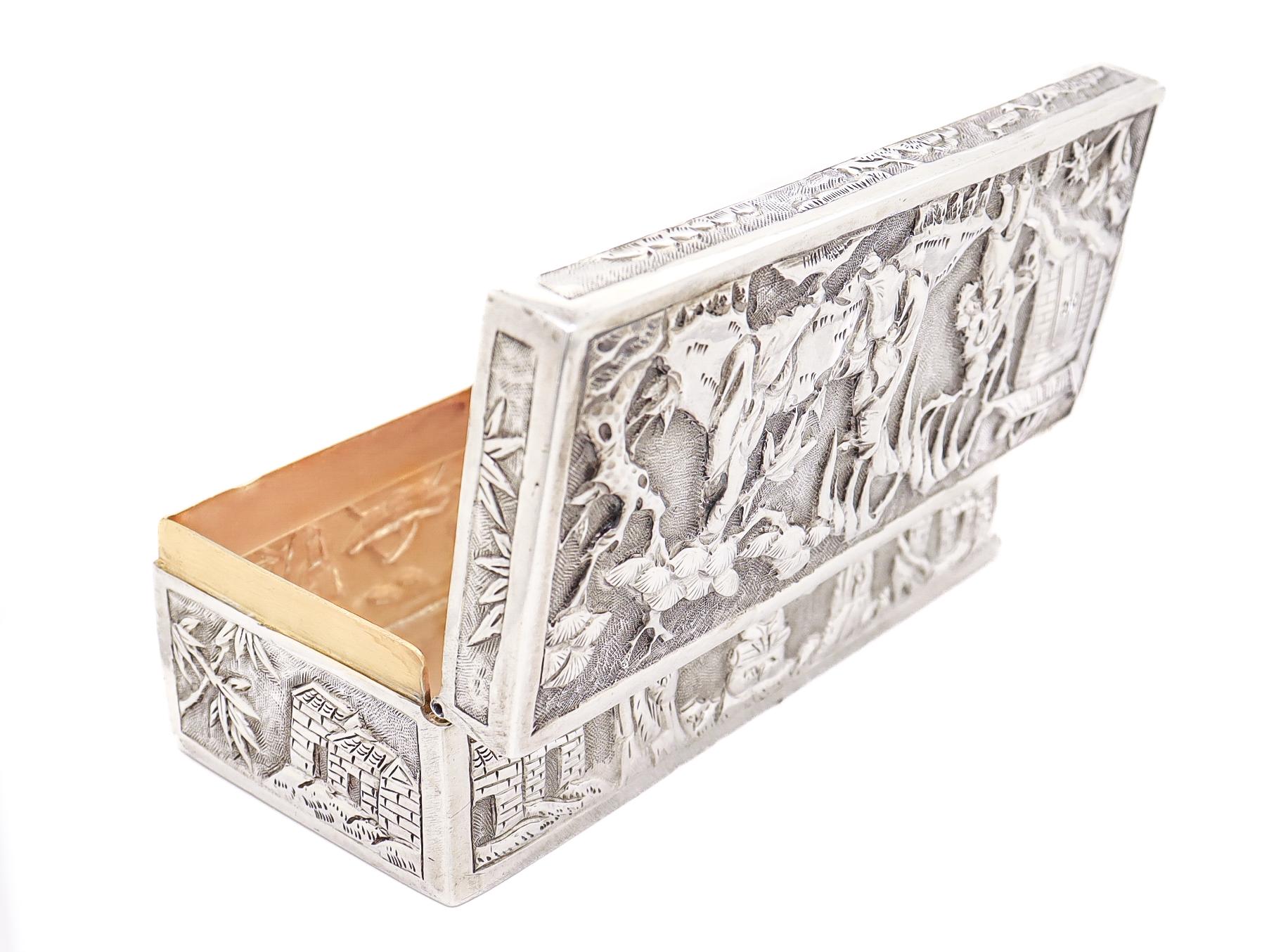 Antike Wang Hing & Co. Chinesischer Export-Silber-Repousse-Schachtel mit Dorfszenen 14