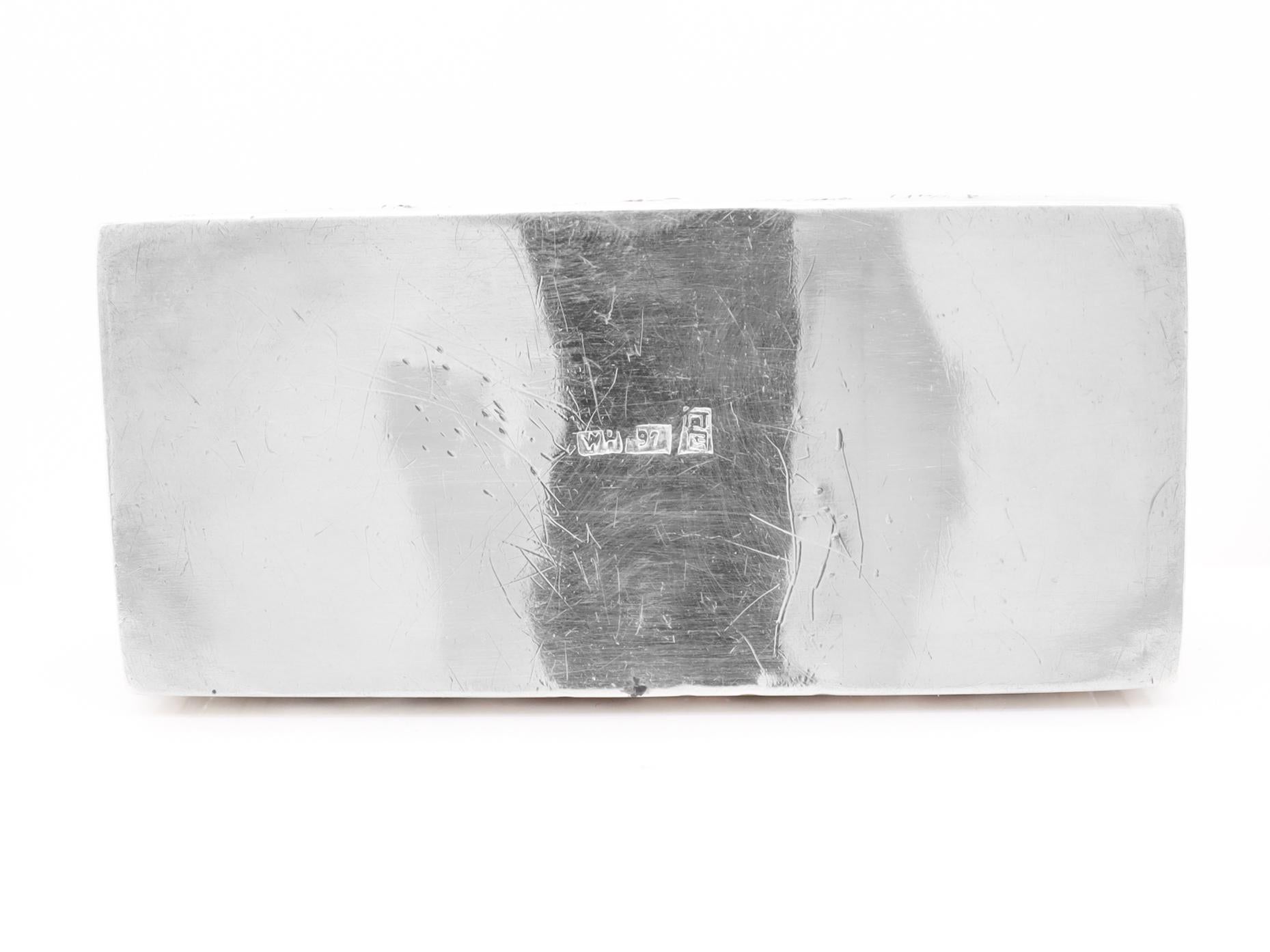 Antike Wang Hing & Co. Chinesischer Export-Silber-Repousse-Schachtel mit Dorfszenen 4