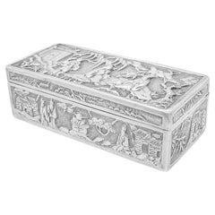 Antike Wang Hing & Co. Chinesischer Export-Silber-Repousse-Schachtel mit Dorfszenen