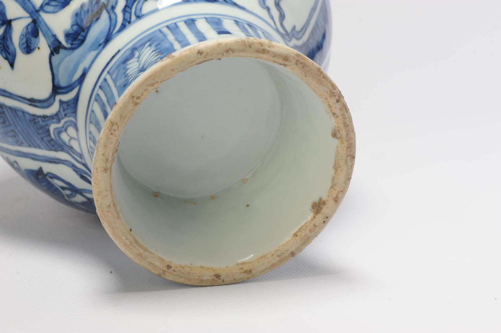 Antique Wanli Ming Chinese Porcelain Animal Ear Jar Kraak of High Quality 8
