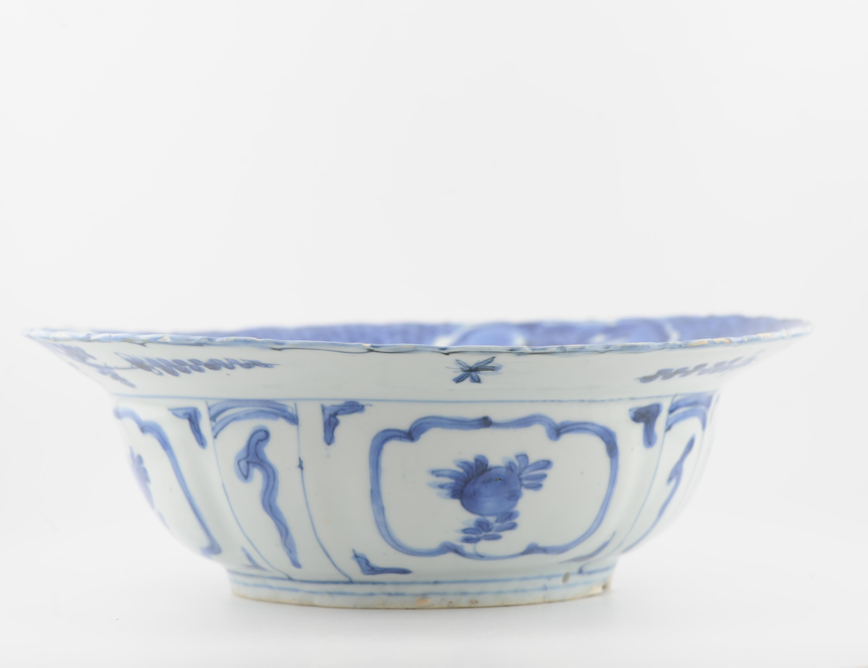 Antique Wanli Ming Chinese Porcelain Kraak Klapmuts. Top Quality For Sale 2