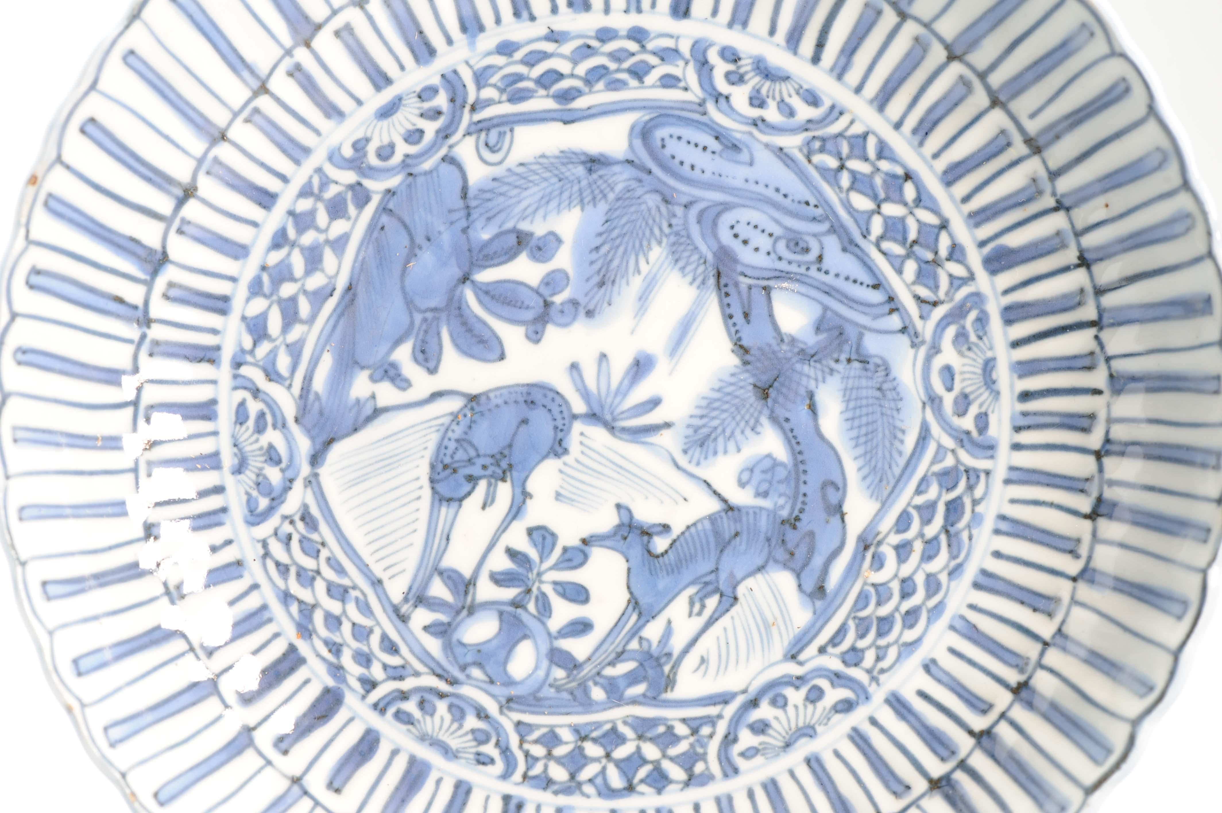 Antique Wanli Ming Chinese Porcelain Kraak Plate 2 Deers Classic Design For Sale 1