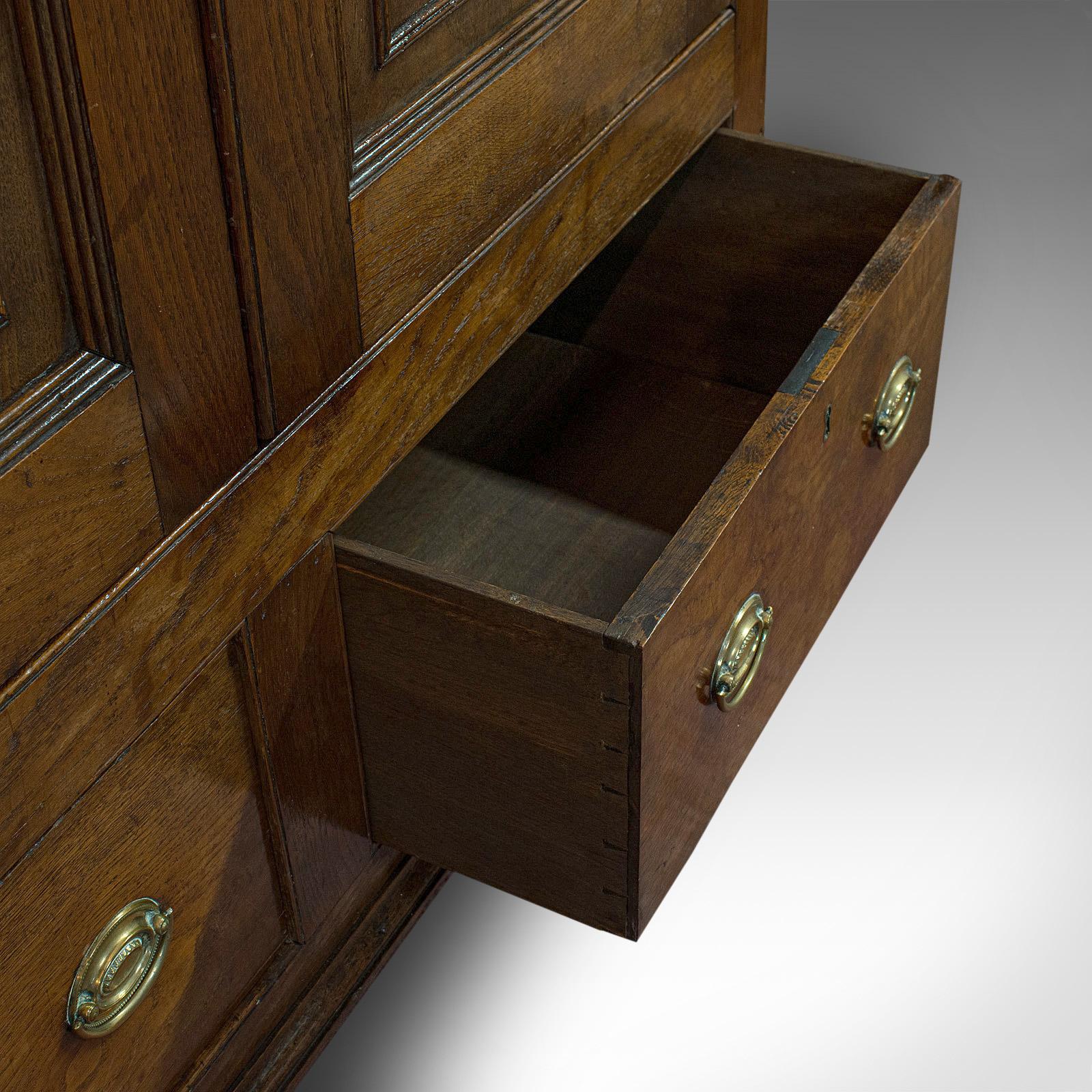 Antique Wardrobe English Oak Linen Cabinet, Press Cupboard, Georgian, circa 1800 6