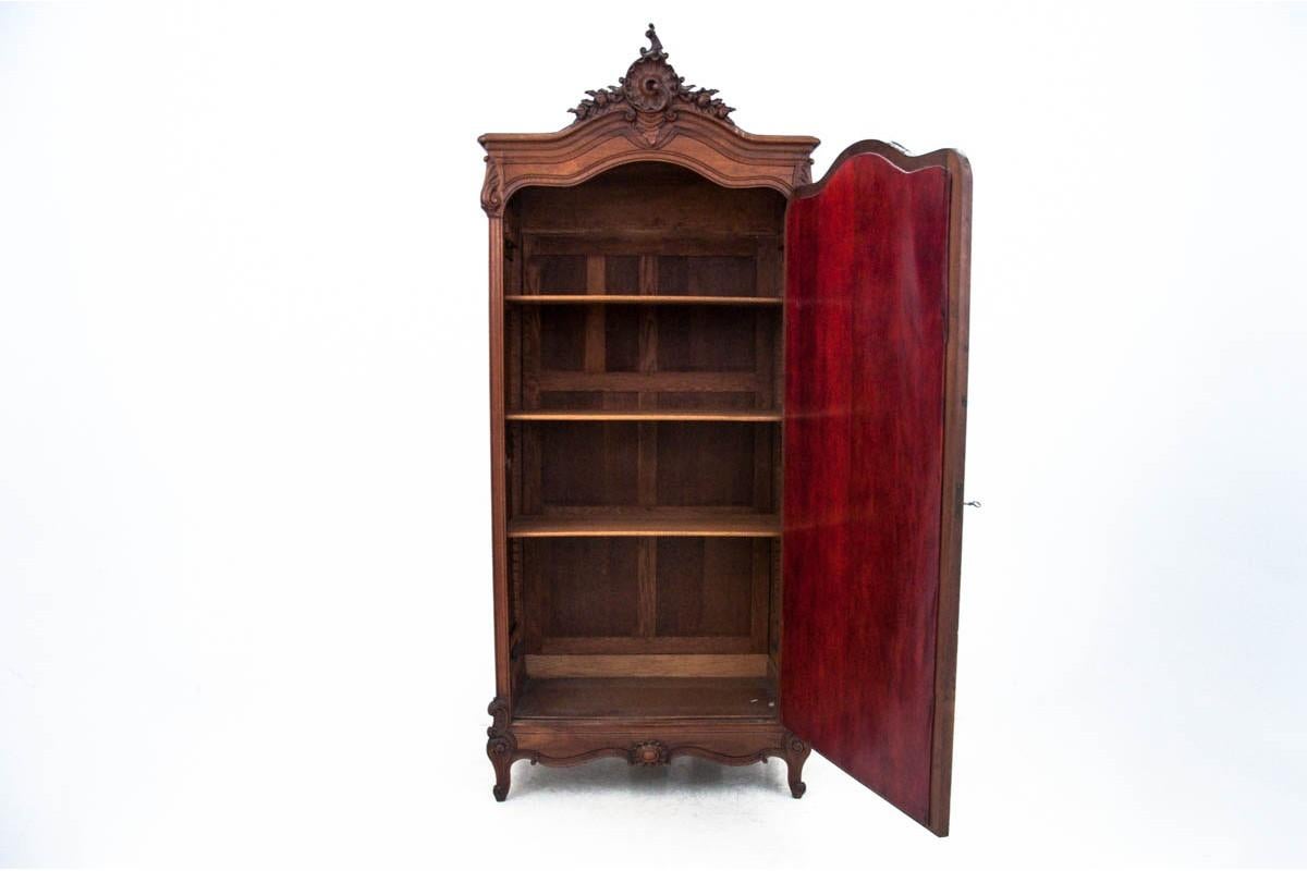 Louis Philippe Antique wardrobe, France, around 1870. For Sale