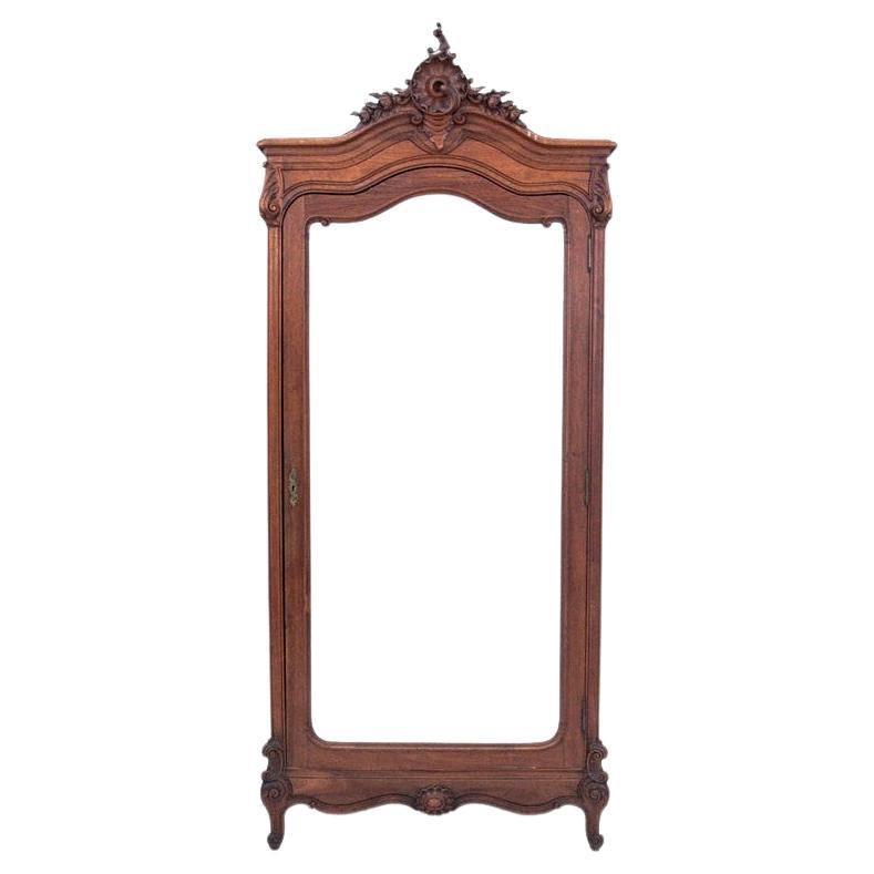 Armoire ancienne, France, vers 1870.