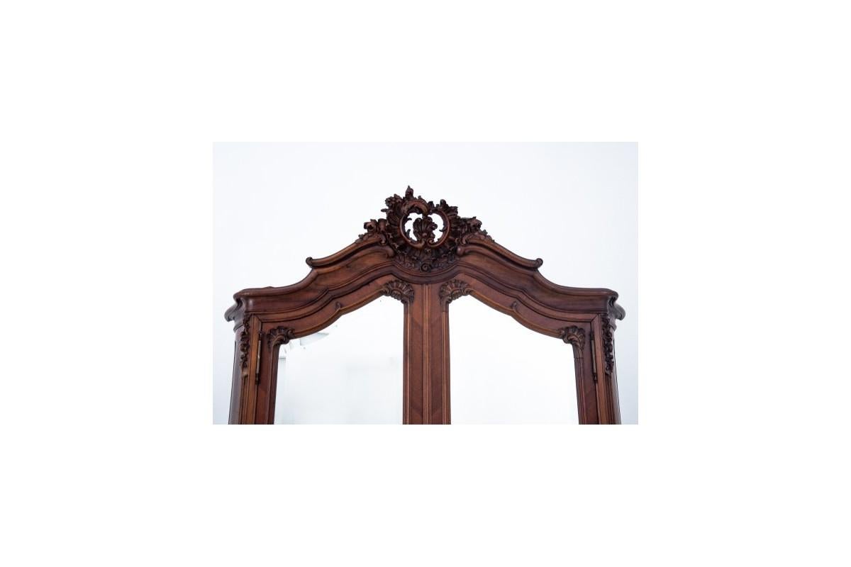 Antique wardrobe, France, circa 1900. In Good Condition For Sale In Chorzów, PL