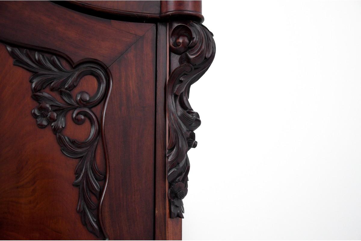 Antique wardrobe, Western Europe, turn of the 19th and 20th centuries. For Sale 2