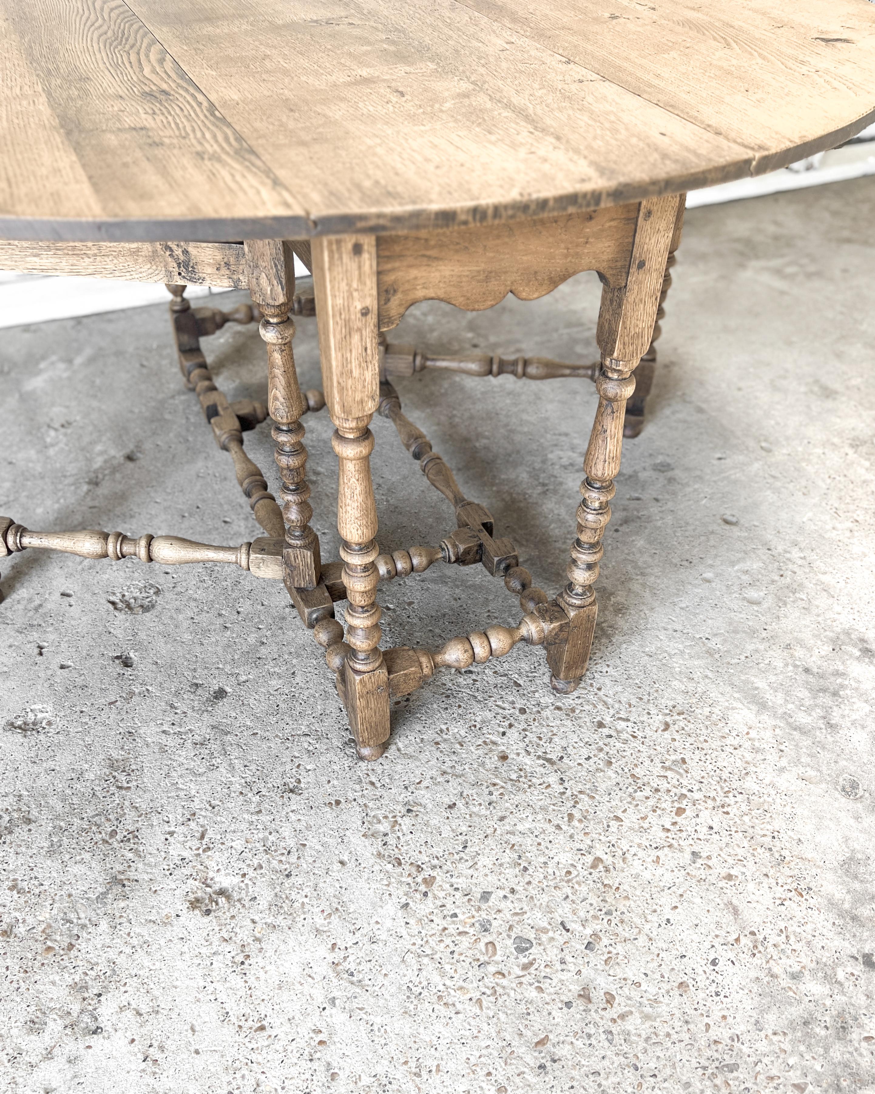Antique Washed Oak Gate Leg Dining Table 8
