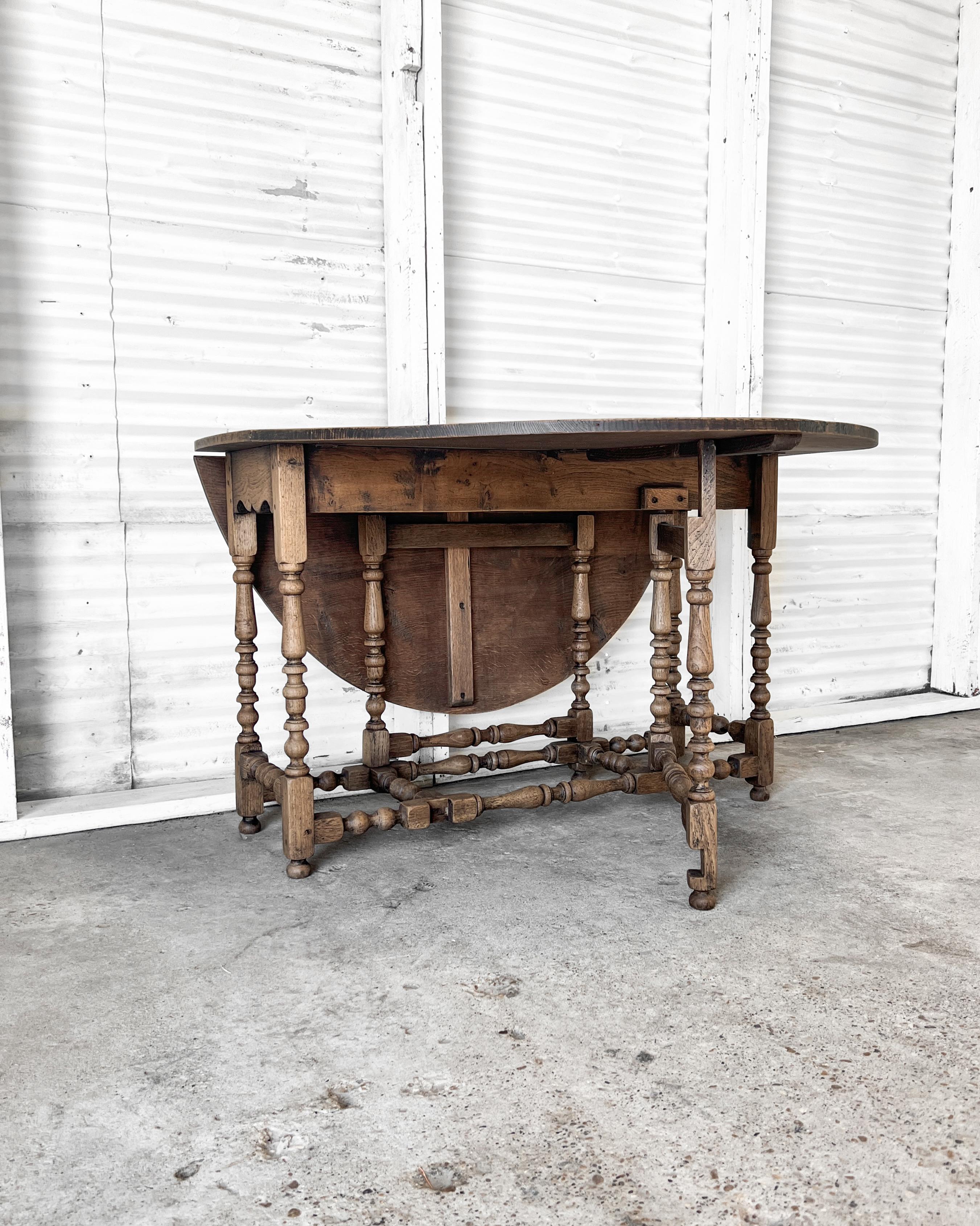 Antique Washed Oak Gate Leg Dining Table 1
