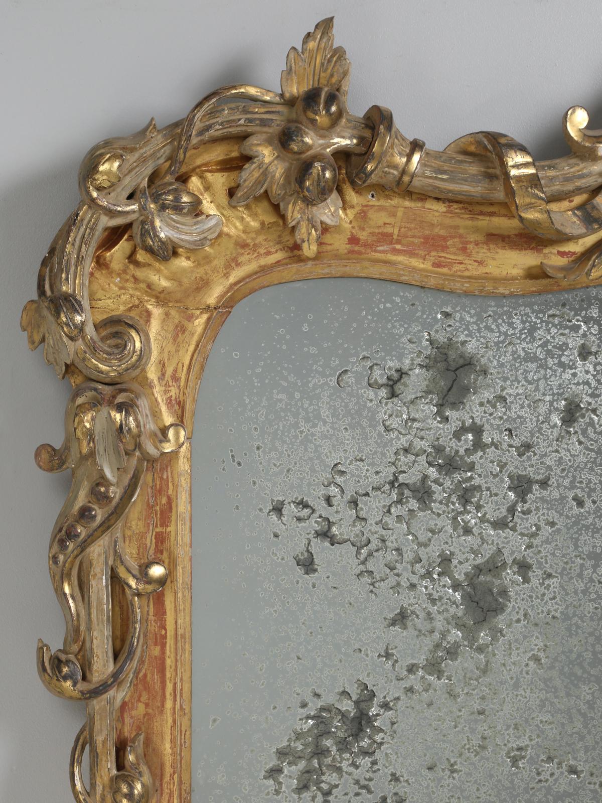Antique Water Gilded Carved Mirror from Scotland, circa 1890 4