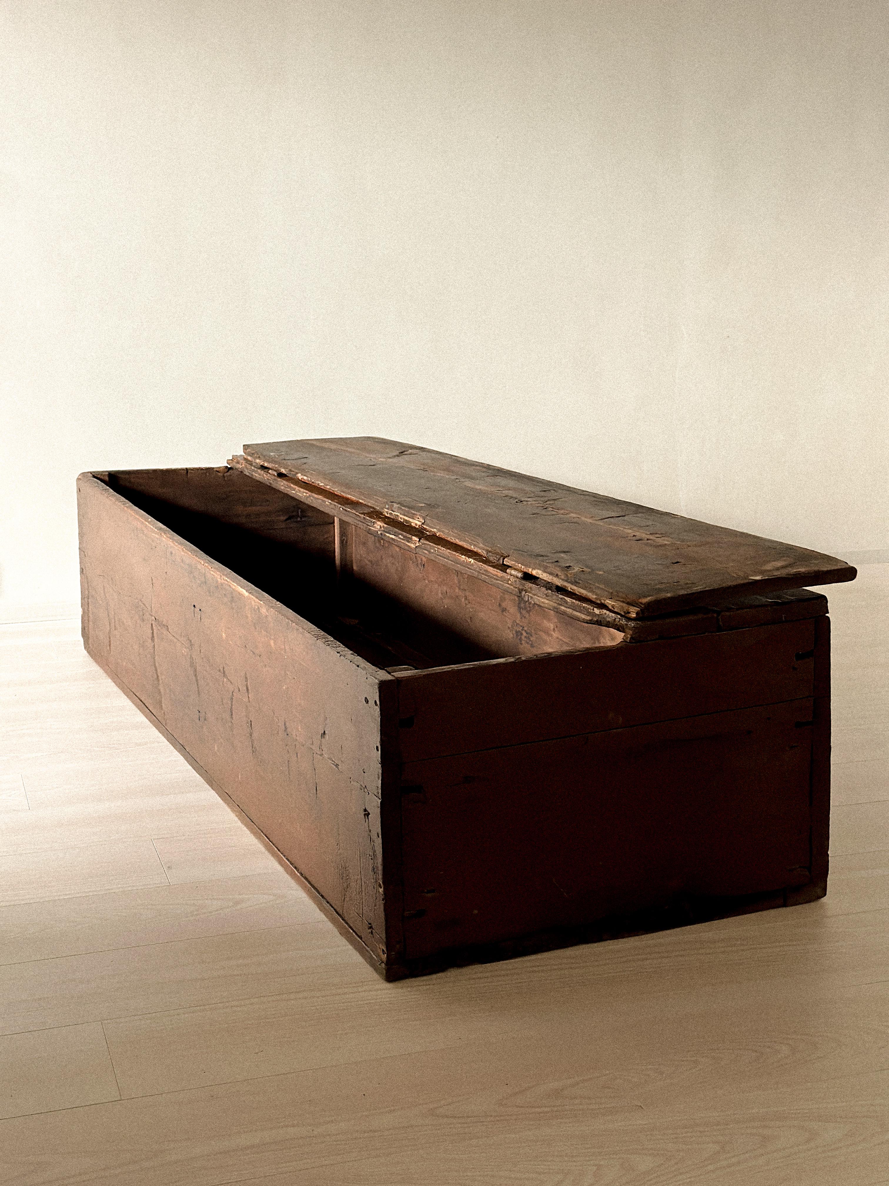 Antique Weapon Chest, Scandinavia, c. 1700s For Sale 6