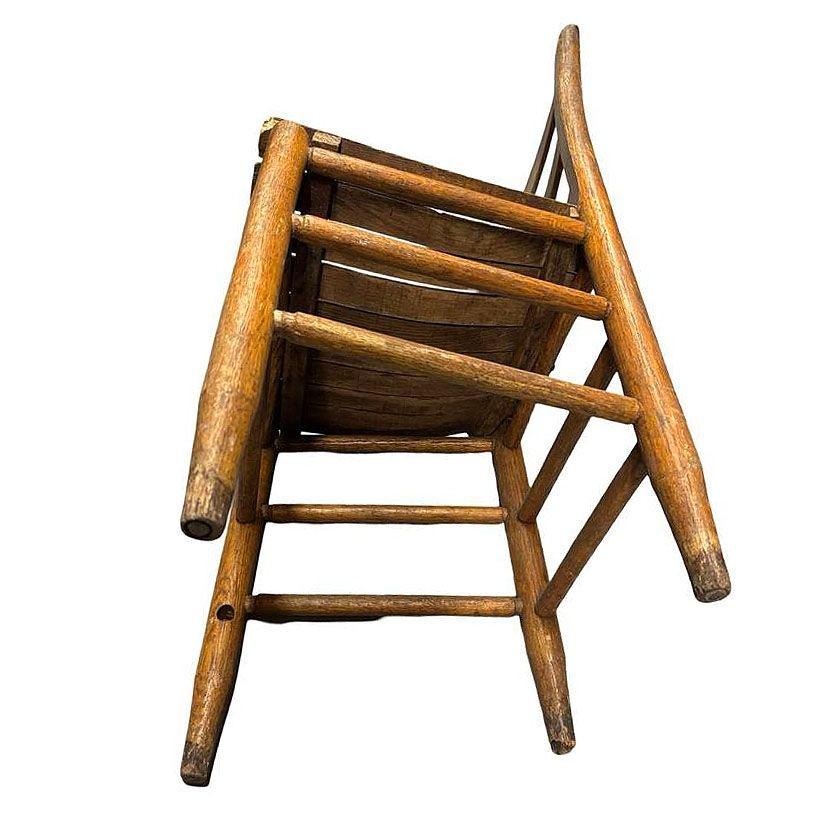 Chêne Chaise d'appoint en bois à dossier en échelle et à assise en lattes Antique Weathered Ladder Back en vente