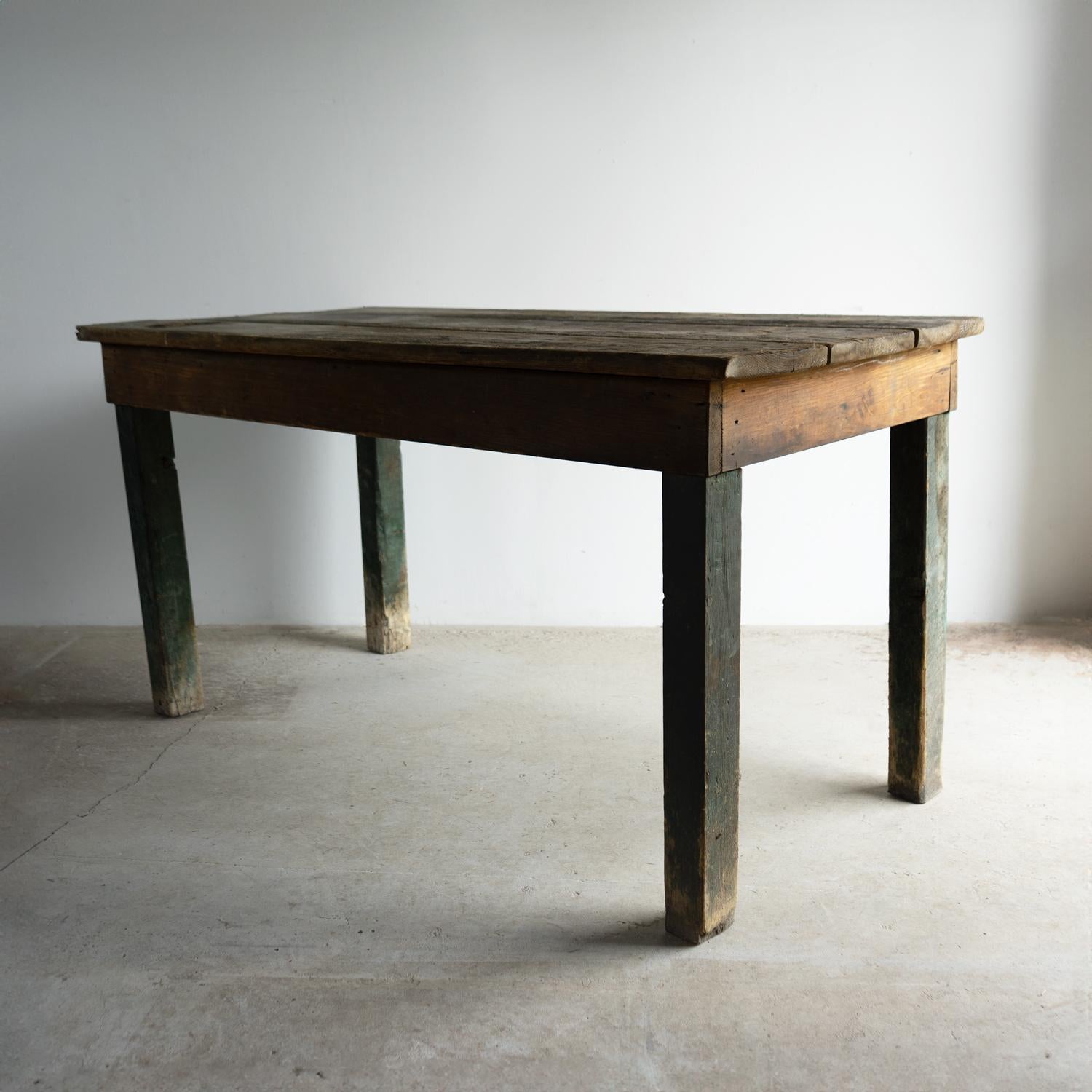 19th Century Antique Weathered Pine Mill Table/Dining Table, Northern British, 19Th Century For Sale