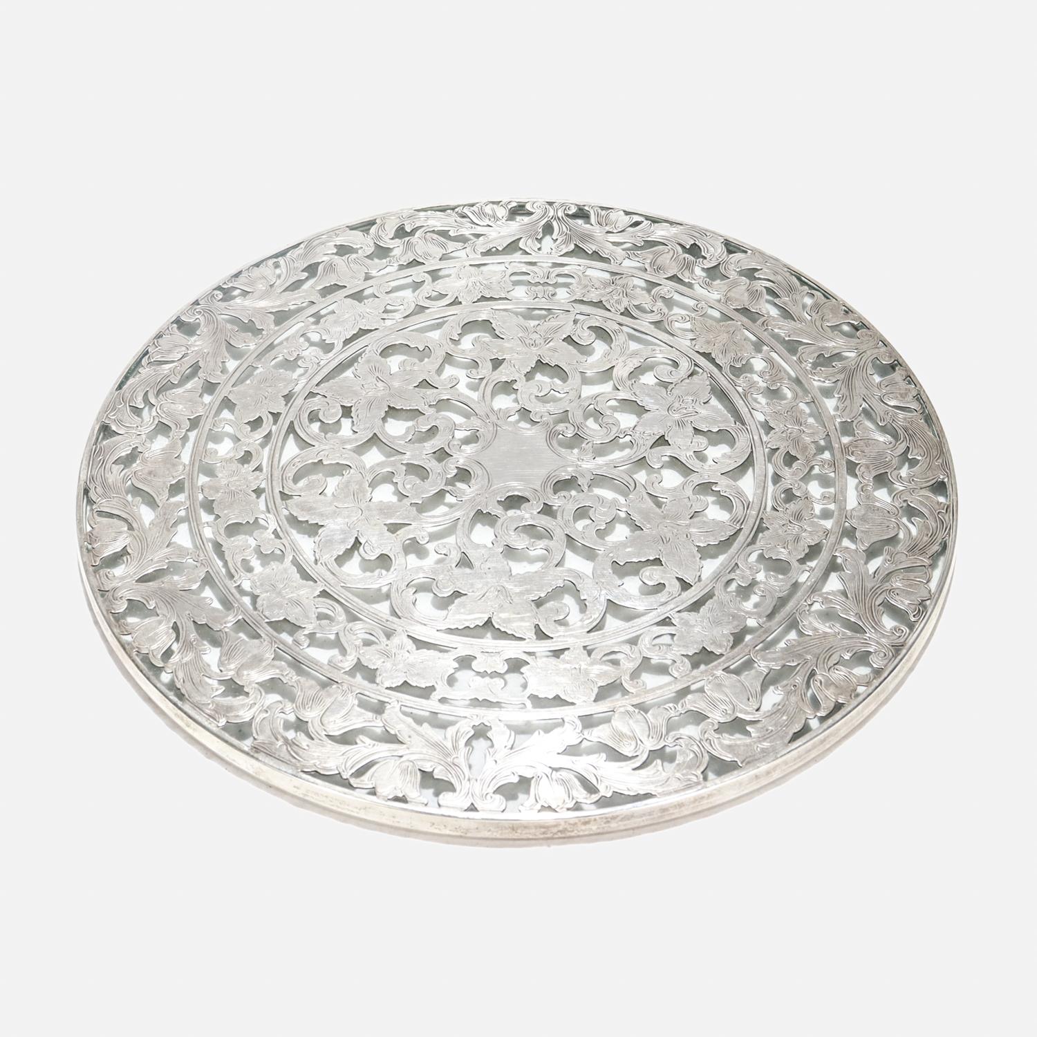 Large Antique Webster Edwardian Silver Overlay & Glass Wine Coaster or Trivet For Sale 4