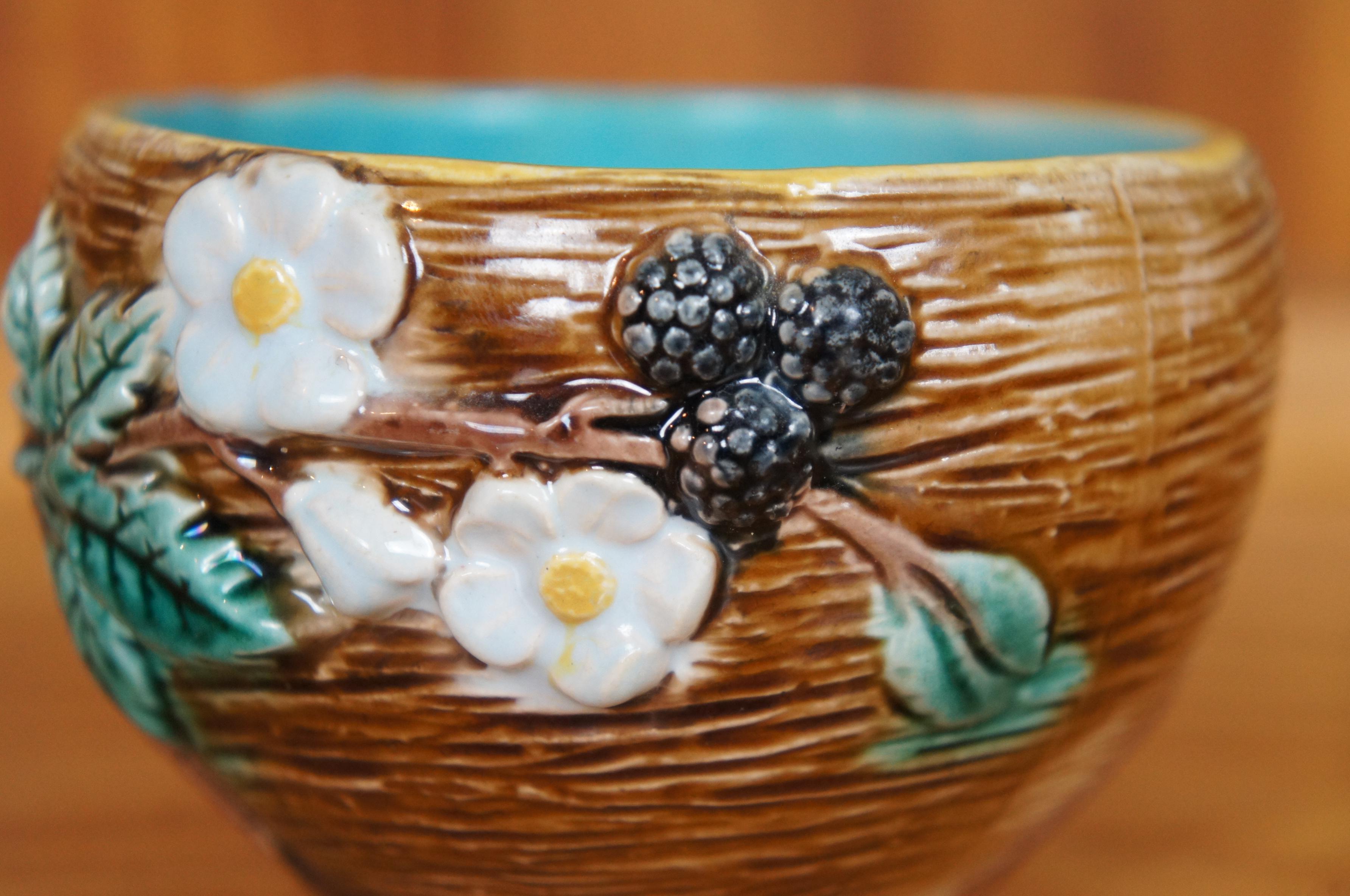 Antique Wedgwood 1877 Majolica Blackberry Fruit Sucrier Compote 4 po. en vente 4