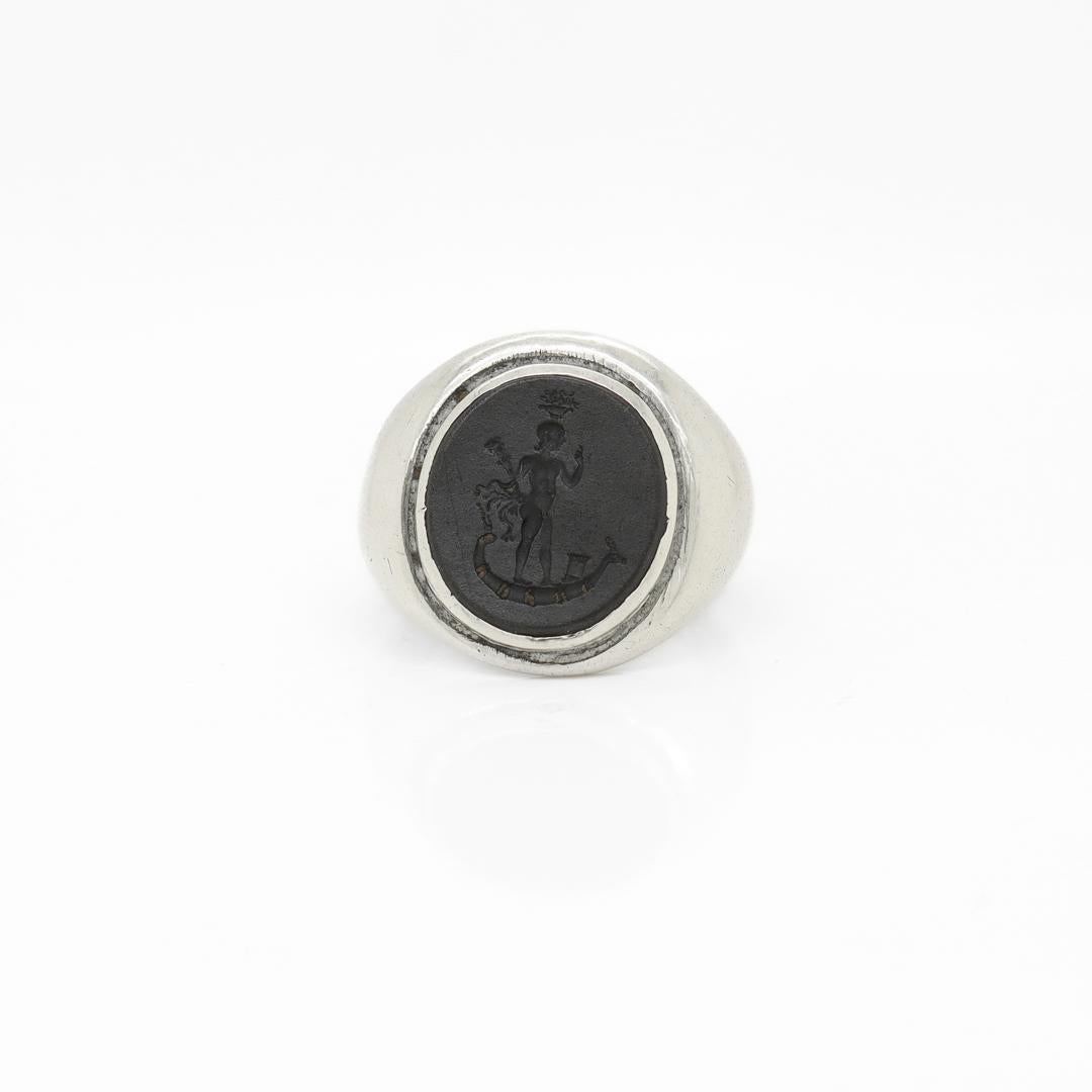 Antique Wedgwood & Bentley Black Basalt Intaglio Seal Silver Signet Ring In Good Condition For Sale In Philadelphia, PA