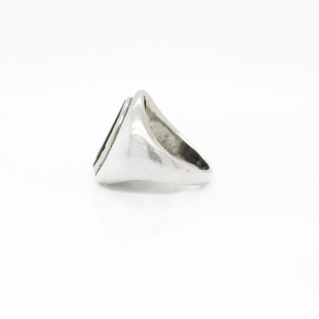 Antiquities Wedgwood & Bentley Black Basalt Intaglio Seal Silver Signet Ring (bague de chevalière en argent) Pour hommes en vente