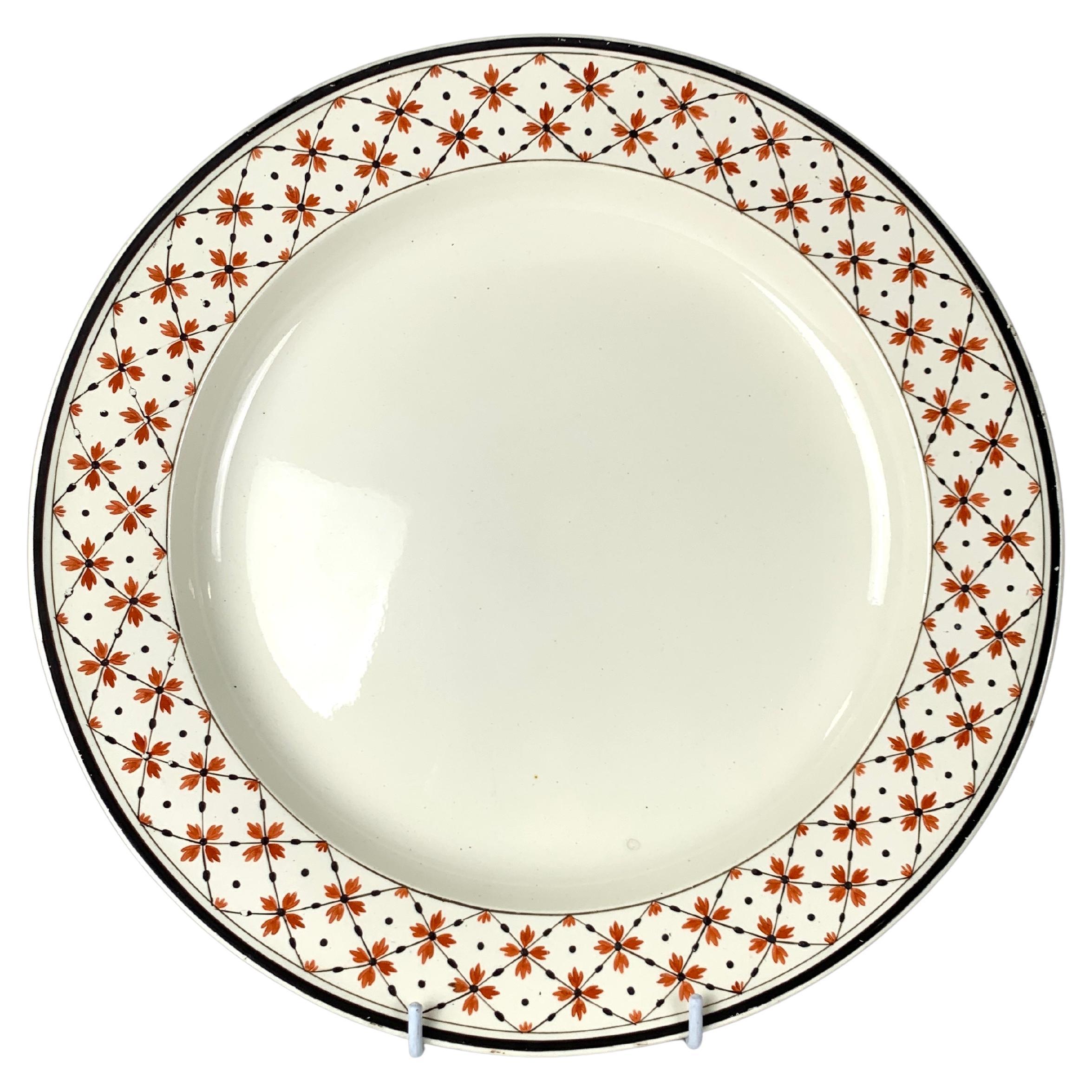 Antico caricatore Wedgwood Creamware con bordo geometrico, Inghilterra, CIRCA 1785