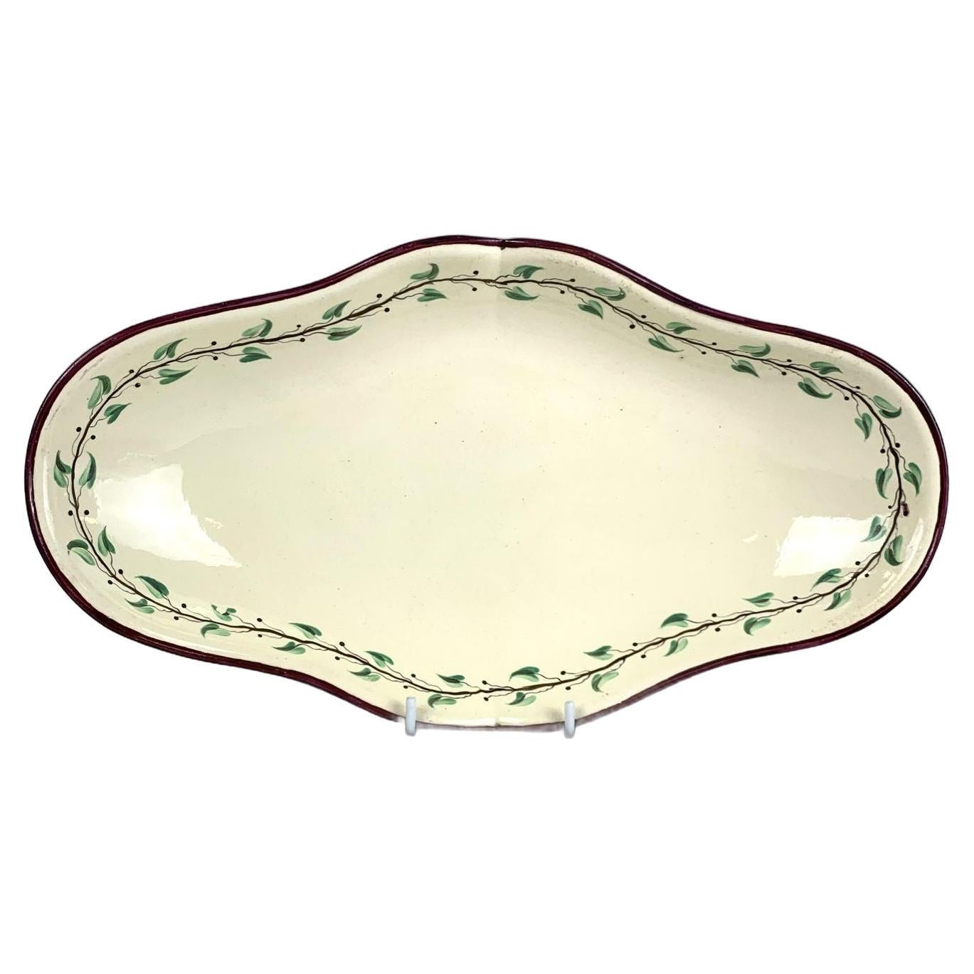 Antique Wedgwood Creamware Dish peint à la main, Angleterre Circa 1780