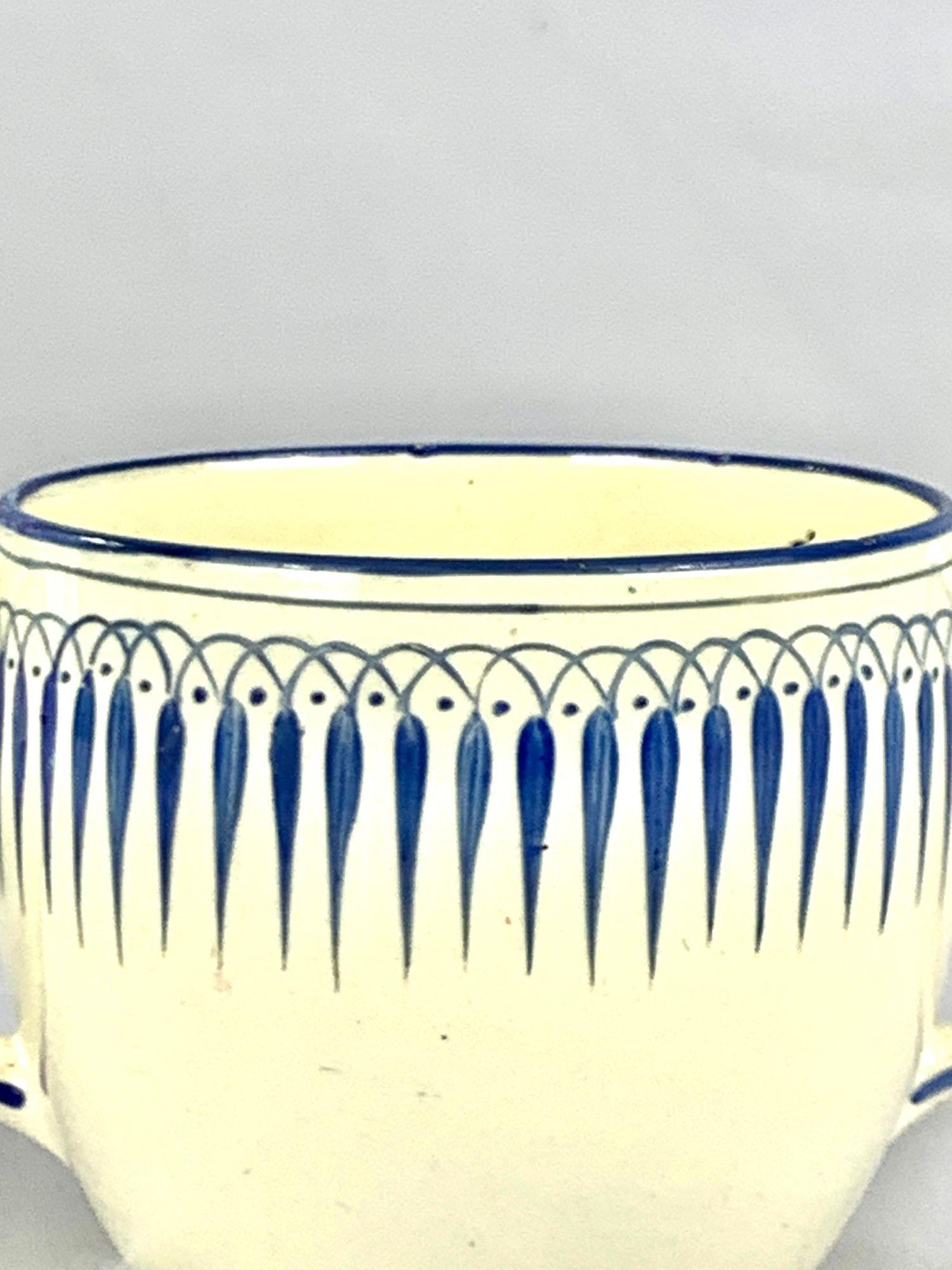 Hand-Painted Antique Wedgwood Creamware Plate & Cup with Radiating Pattern England Circa 1790 For Sale