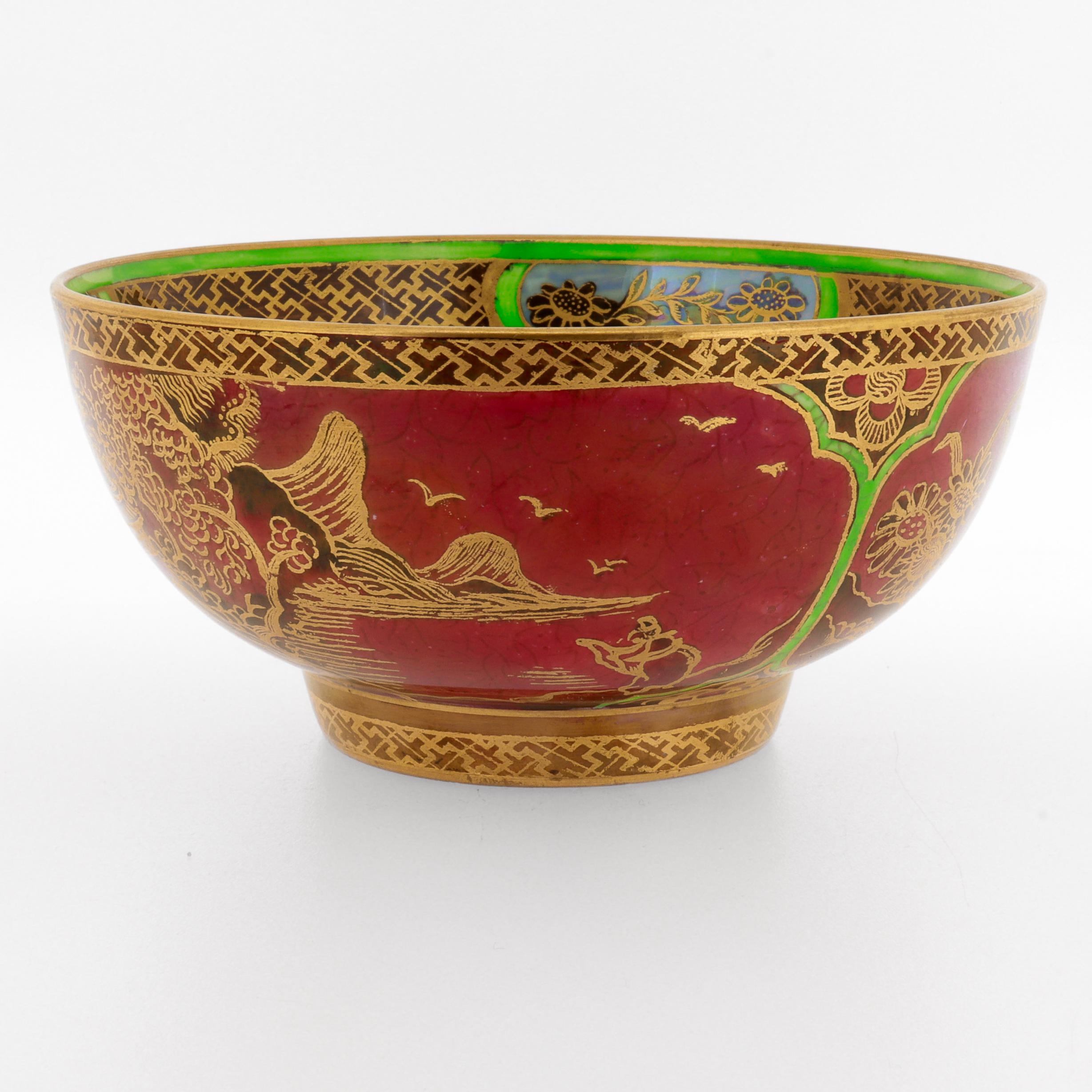 Doré Bol Wedgwood Daisy Makeig-Jones Fairyland Lustre 'Daventry' n° Z5419 en vente