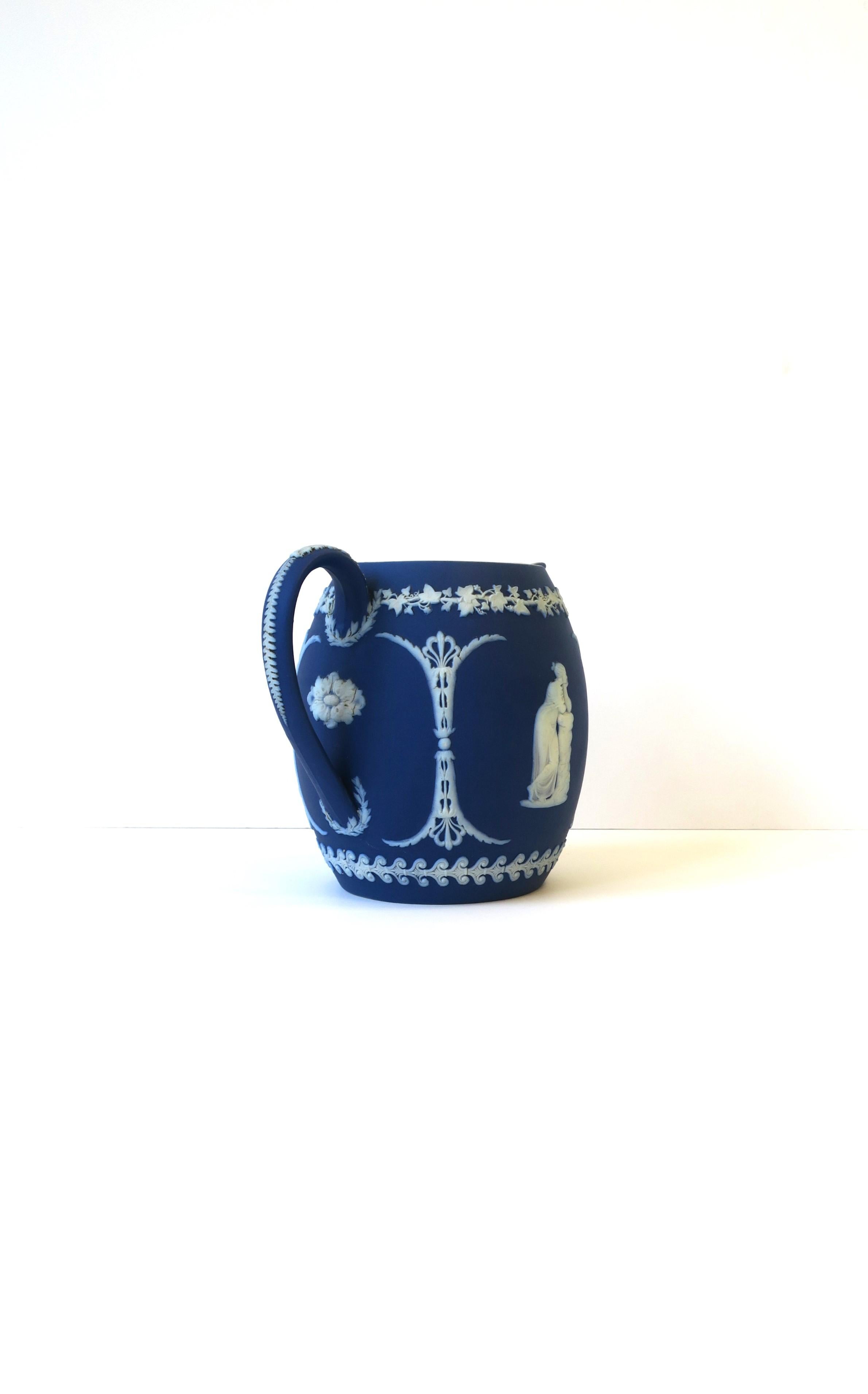 Wedgwood Jasperware Blue and White Pitcher or Vase Neoclassical, England 19th C For Sale 2