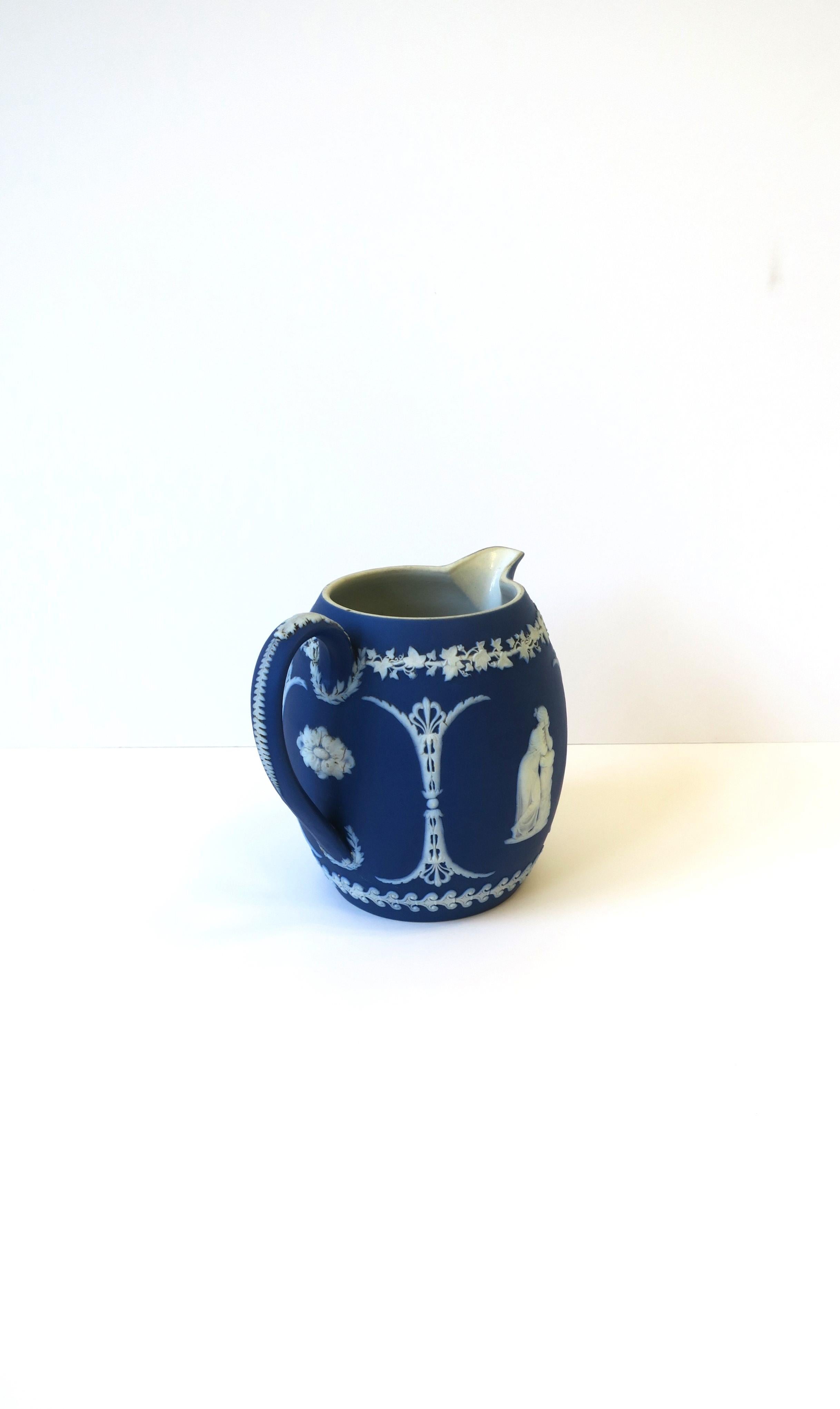 Wedgwood Jasperware Blue and White Pitcher or Vase Neoclassical, England 19th C For Sale 3