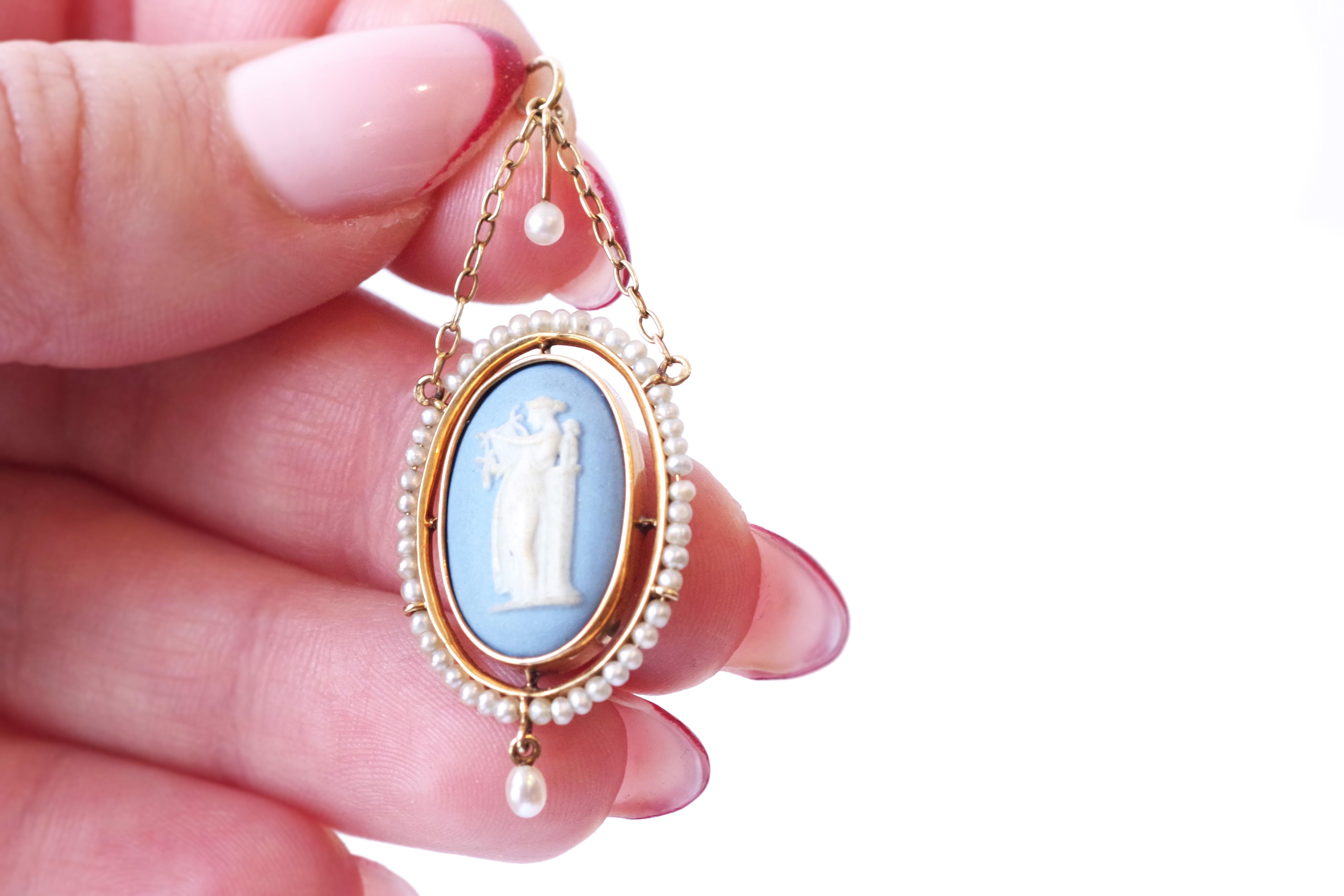 wedgwood cameo necklace