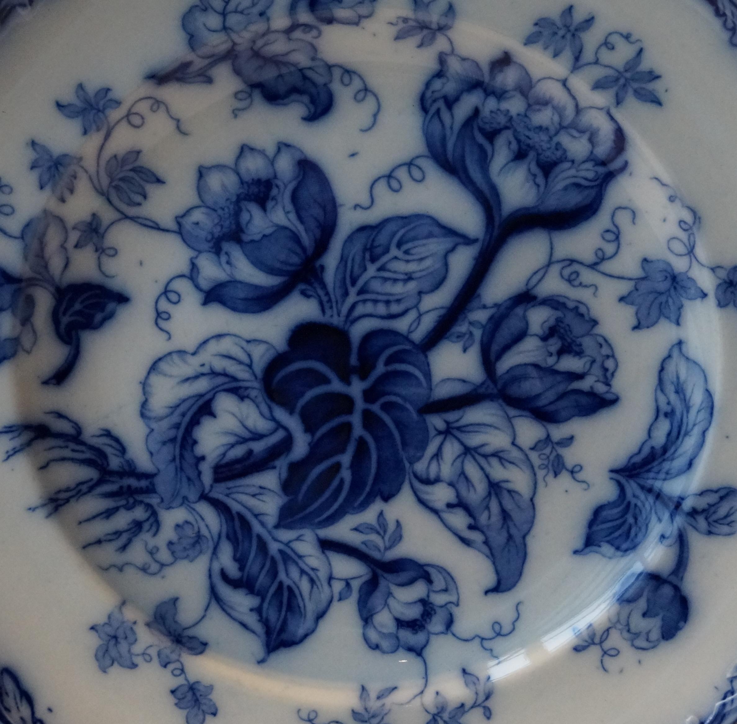 English Antique Wedgwood Water Nymph, Flow Blue Dessert Plates, England, 1860s For Sale