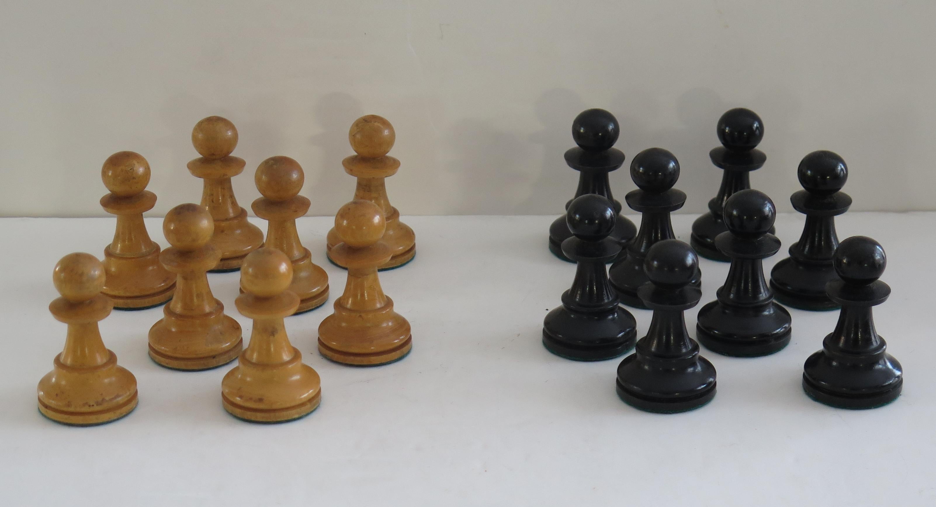 Hardwood Antique Weighted Chess Set 95mm Kings Fierce Knight Boxed, K&C London Ca 1900