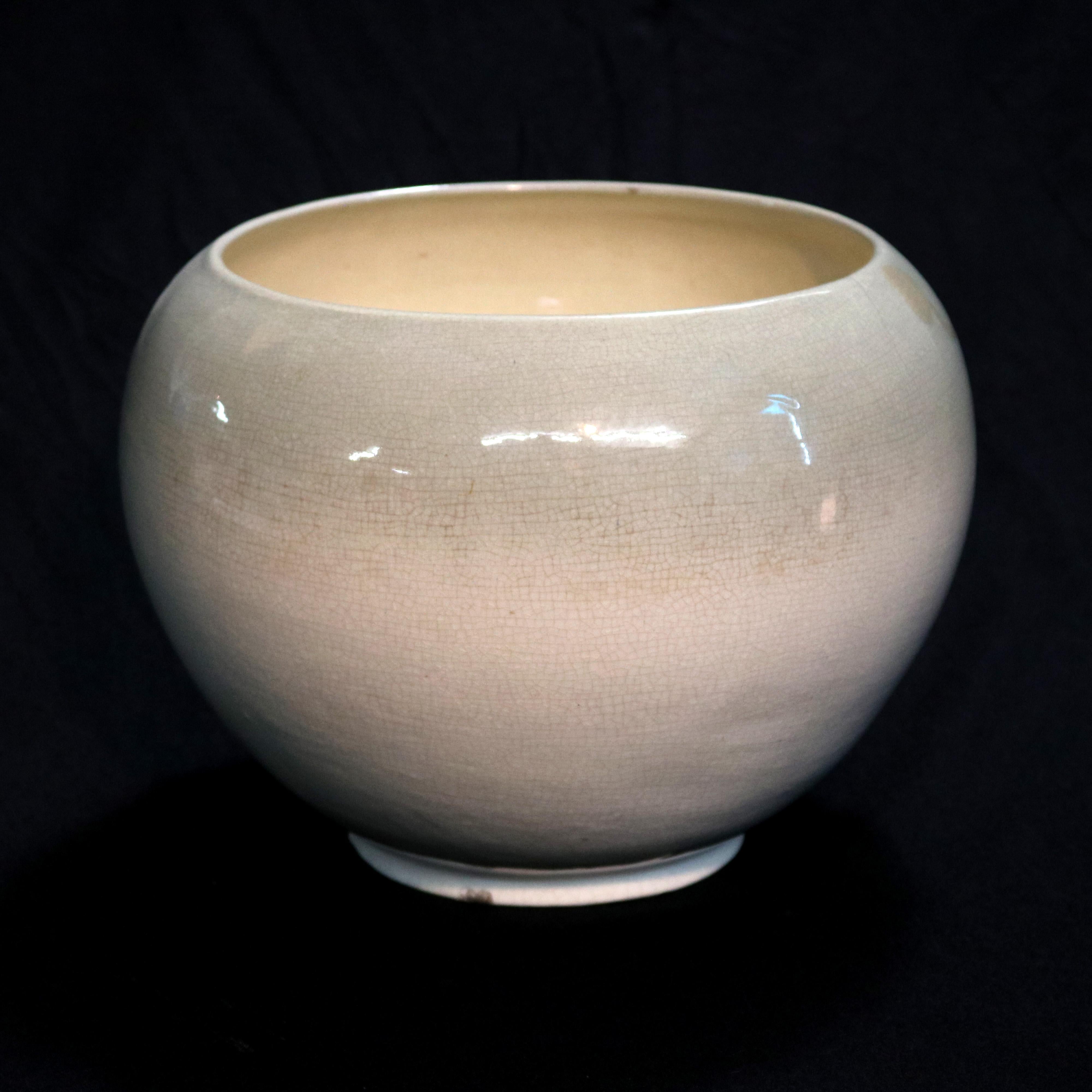 ergotinine pottery