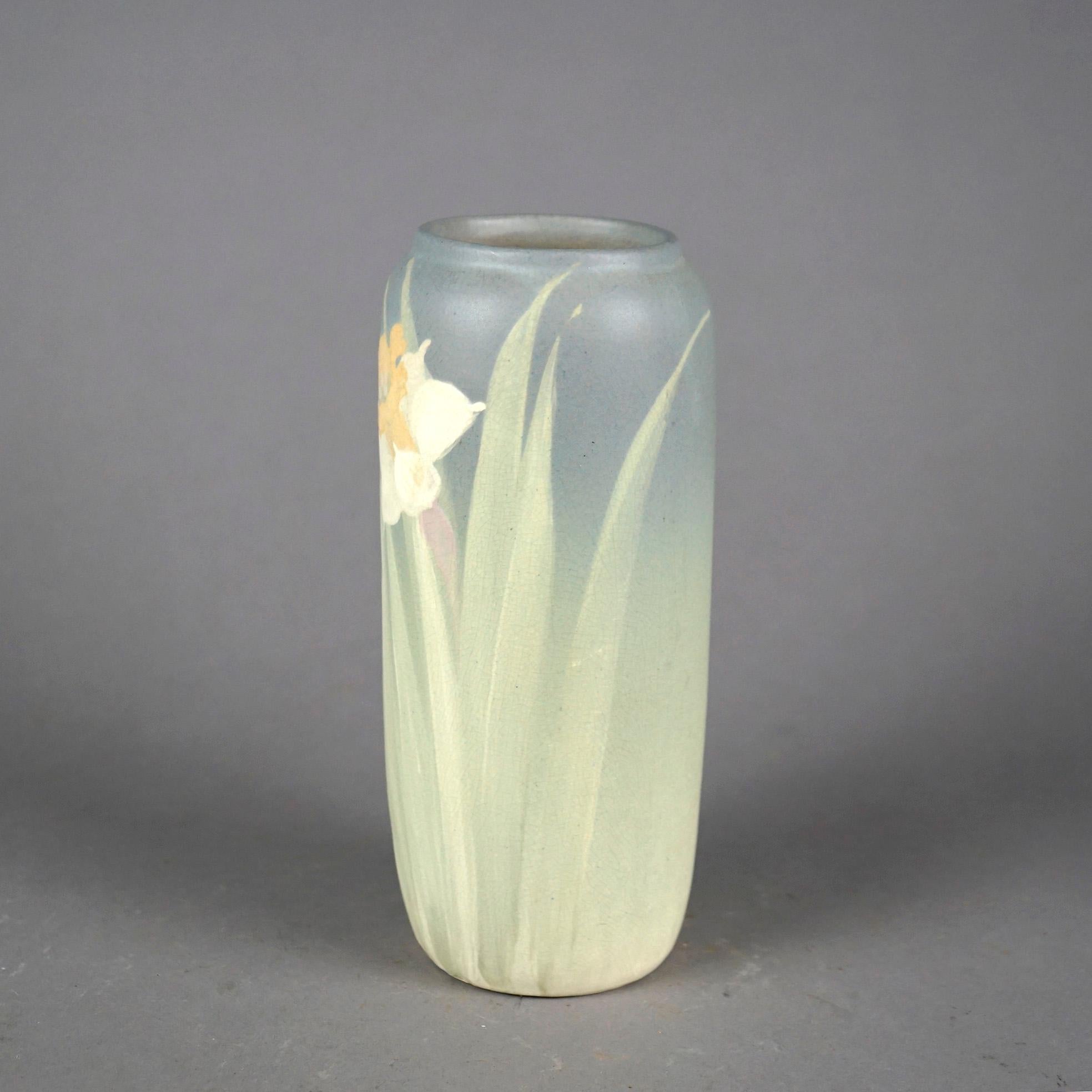 Antike Weller Hudson Art Pottery, geblümte Deko-Daffodil-Vase, um 1920 (Arts and Crafts) im Angebot