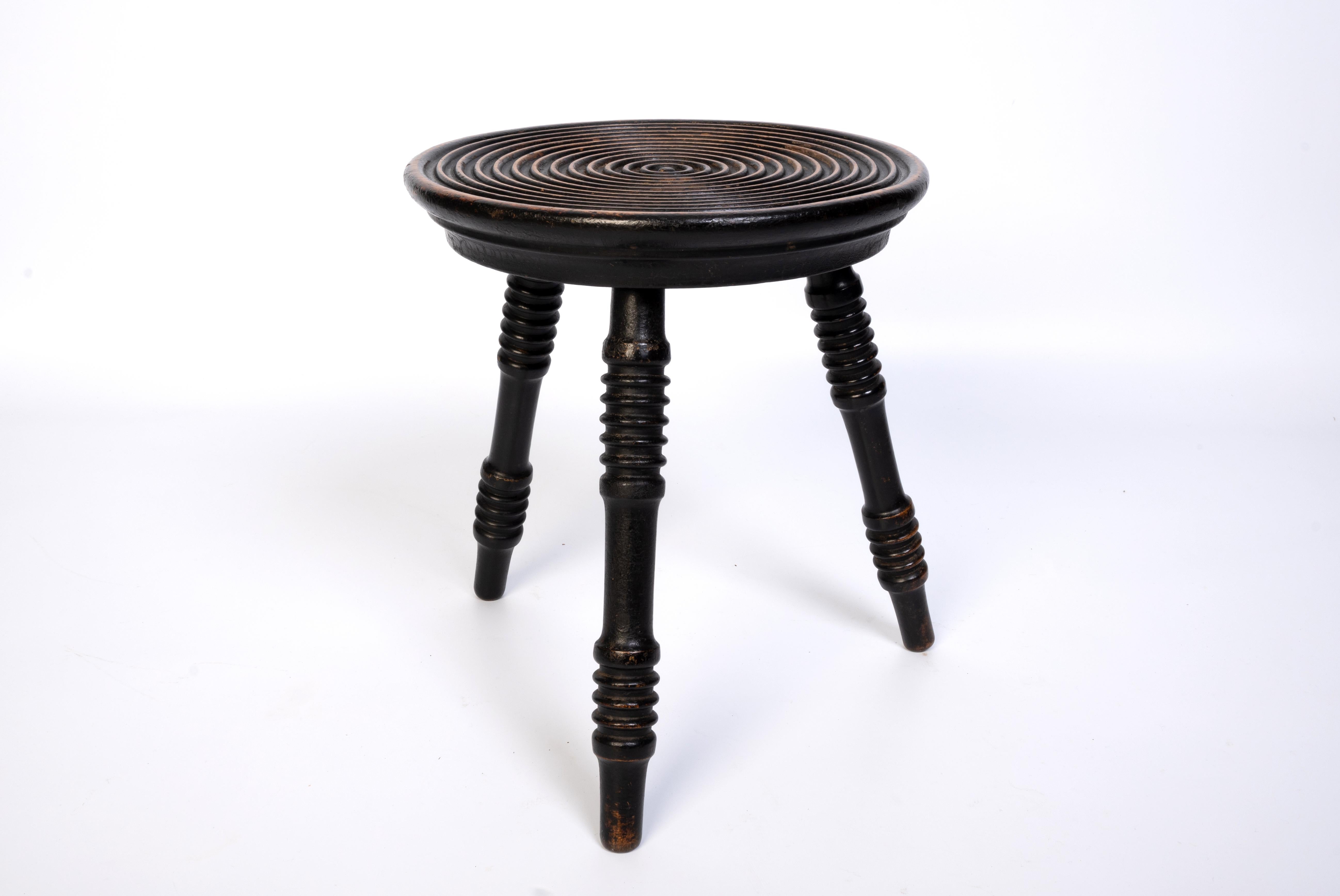 Antique Welsh Ebonised Oak Turned Three Legged Stool C.1920 For Sale 6