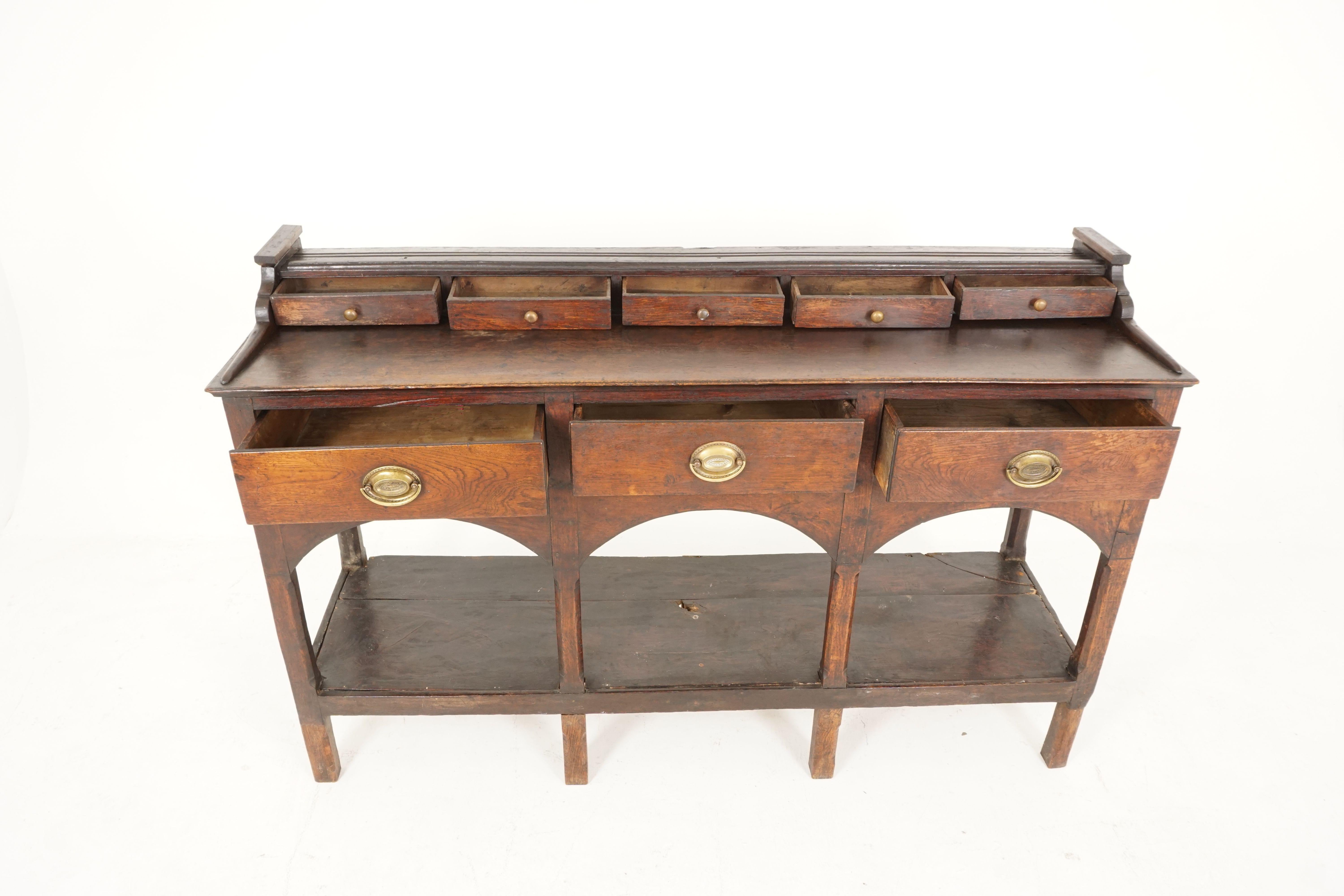 Antique Welsh Oak Pot Board Dresser Base, Sideboard, Wales 1760, B2060 In Good Condition In Vancouver, BC