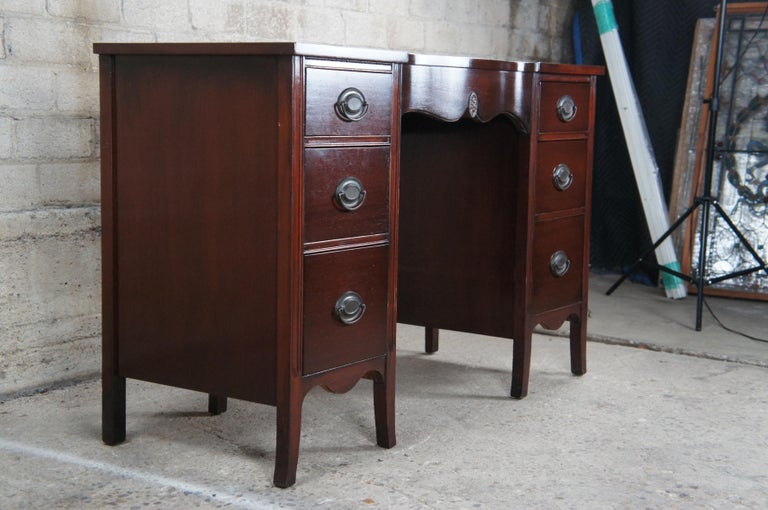 Antique West Michigan Furniture Co Sheraton Style Vanity Dressing Table
