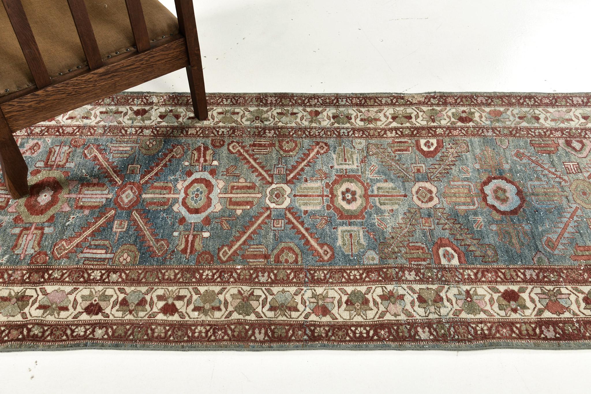 Rug Number
28781
Size
3' 2